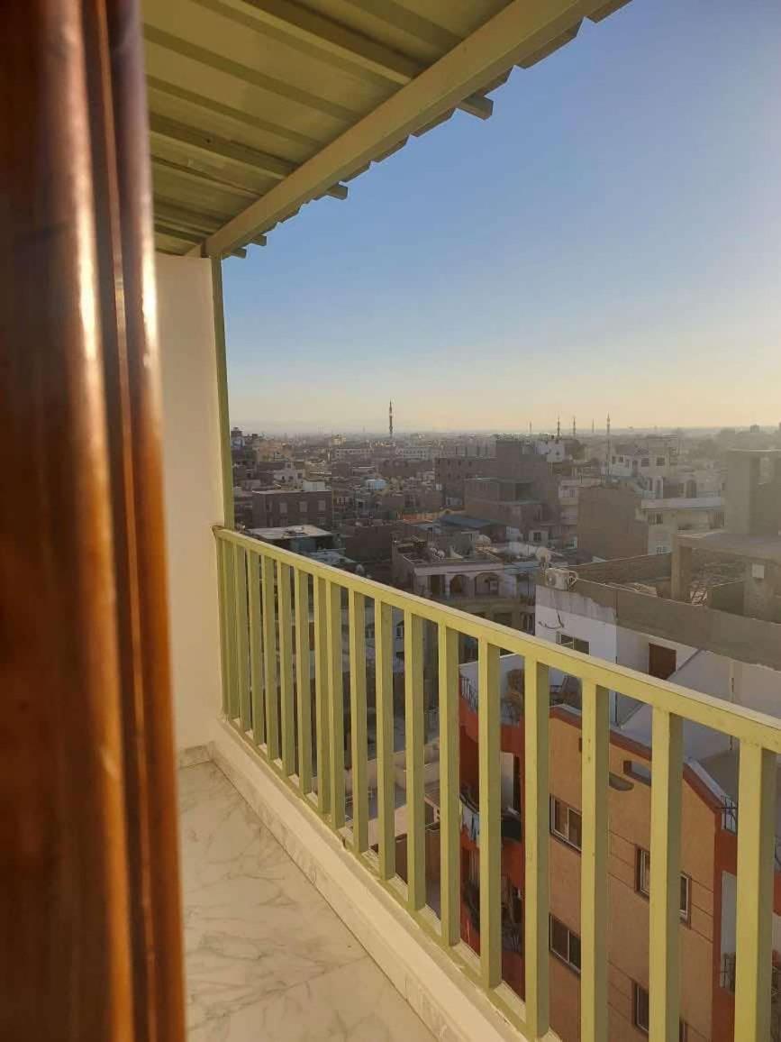 Eye of Horus House - Photo 81