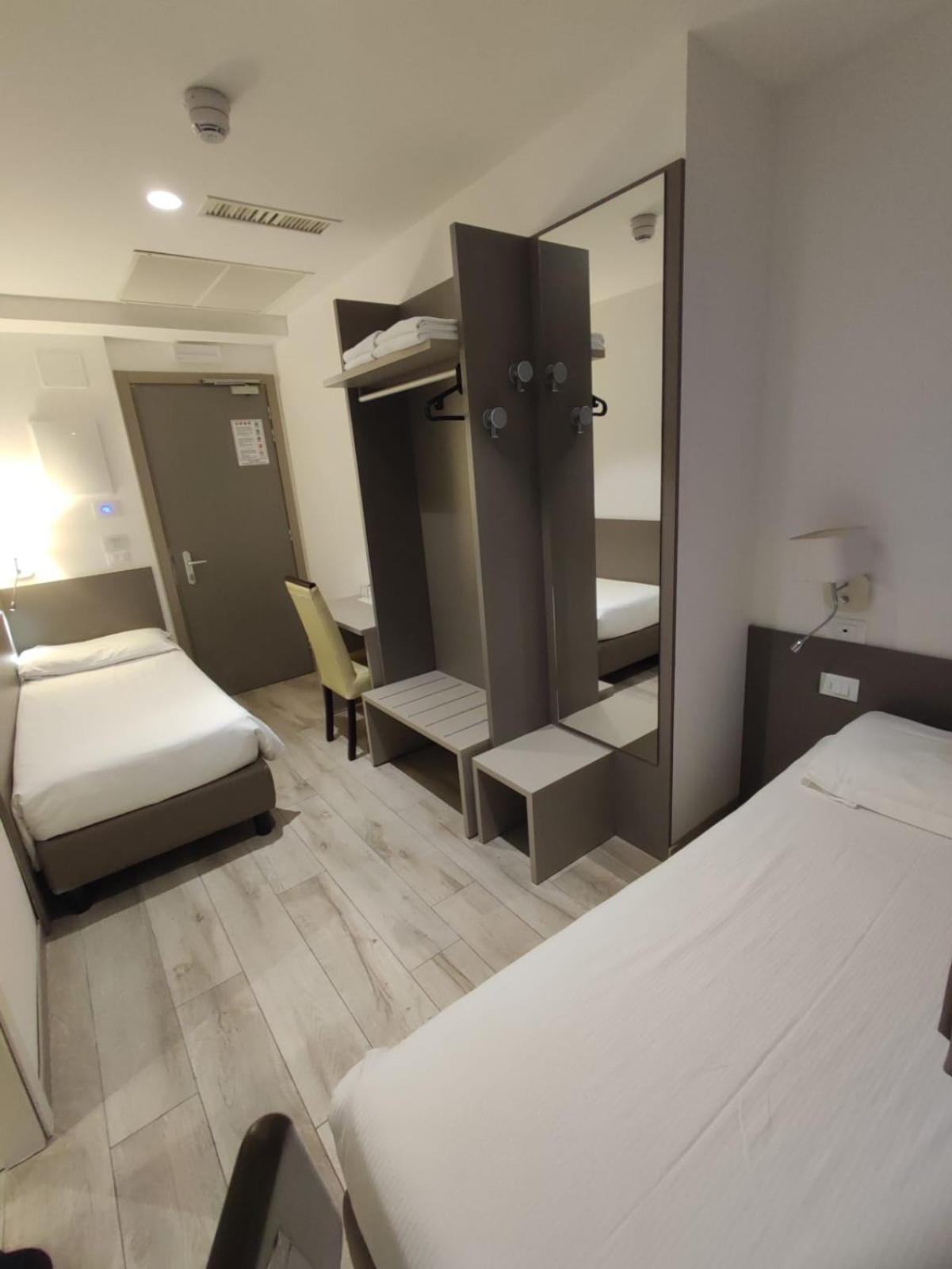 Hotel Sonia - Photo 5