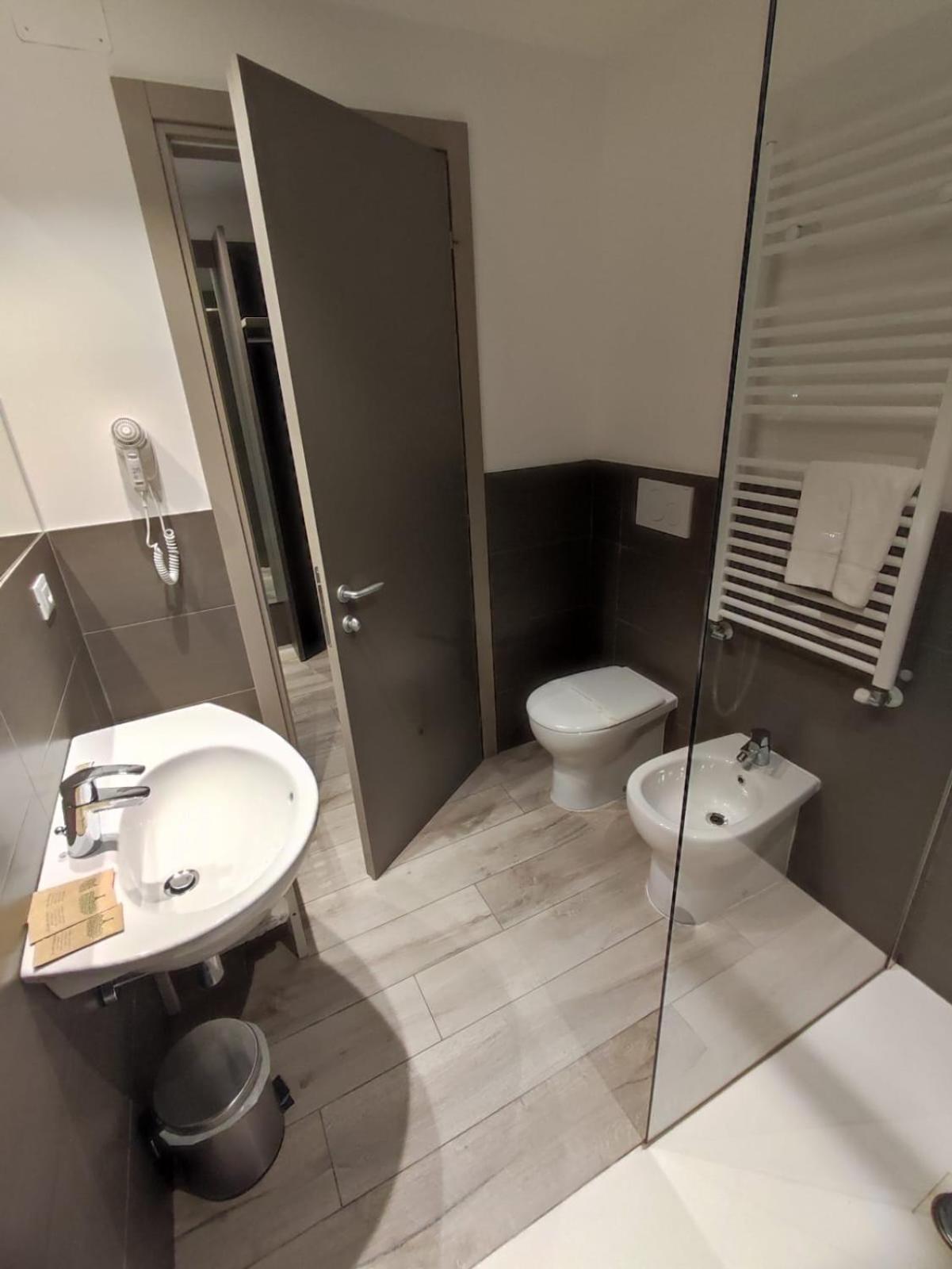 Hotel Sonia - Photo 39