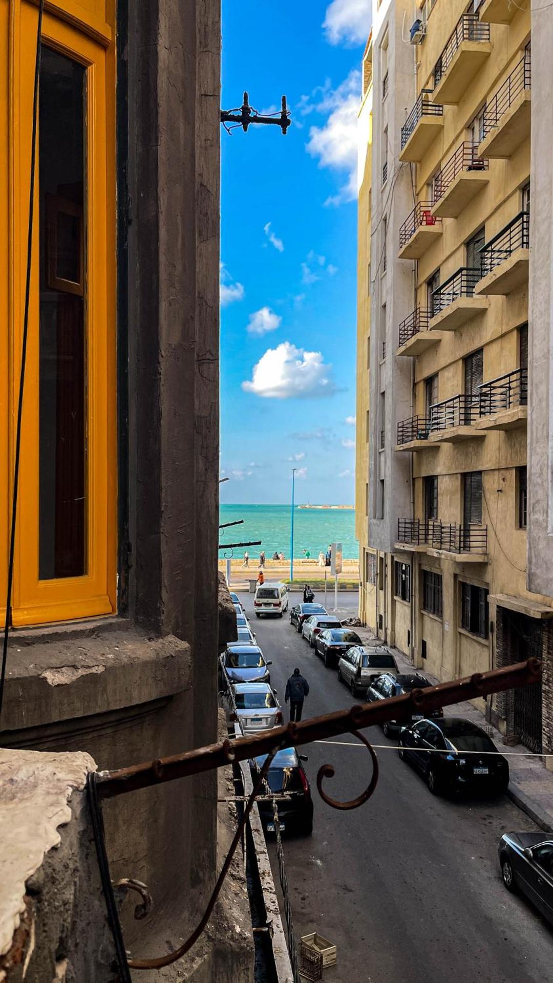 Ithaka Raml Hostel - Photo 11