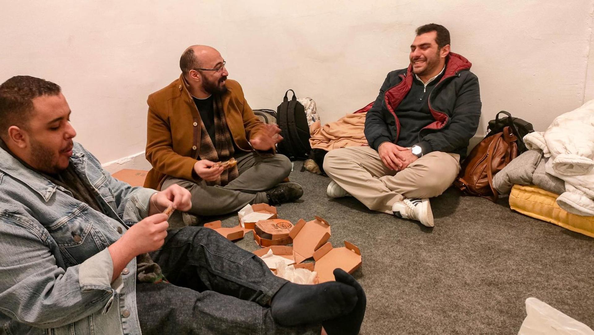 Ithaka Raml Hostel - Photo 72