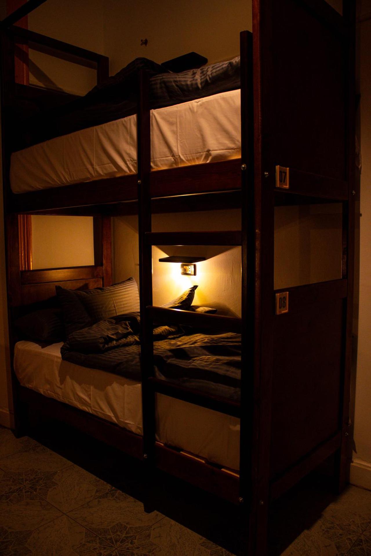 Ithaka Raml Hostel - Photo 14