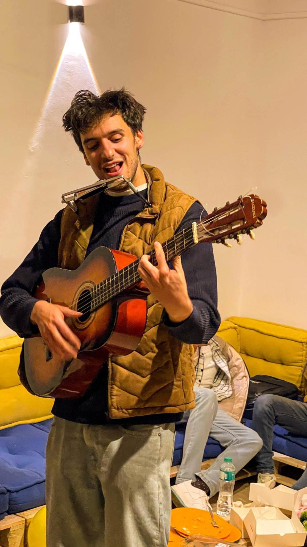 Ithaka Raml Hostel - Photo 75