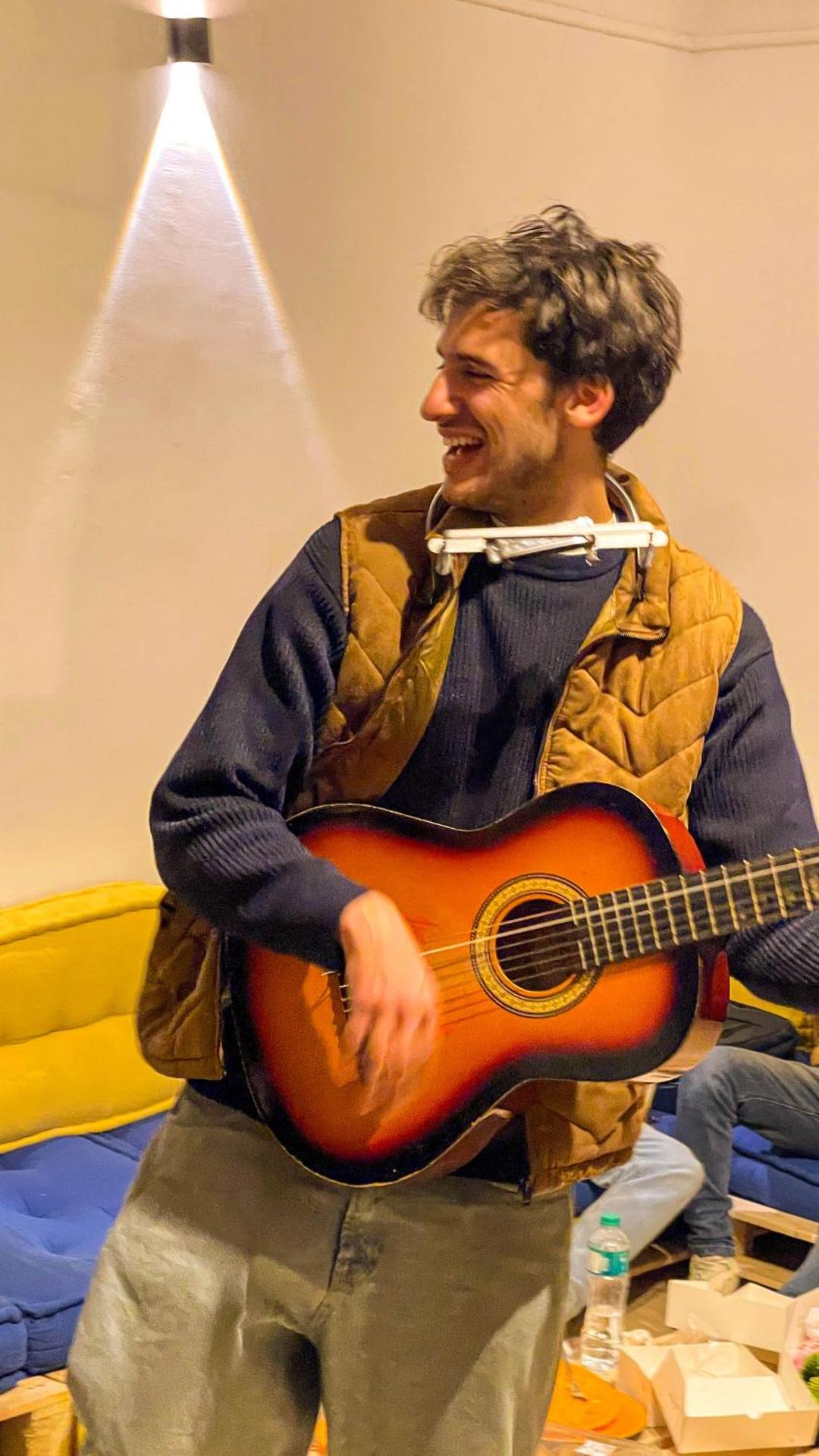 Ithaka Raml Hostel - Photo 79