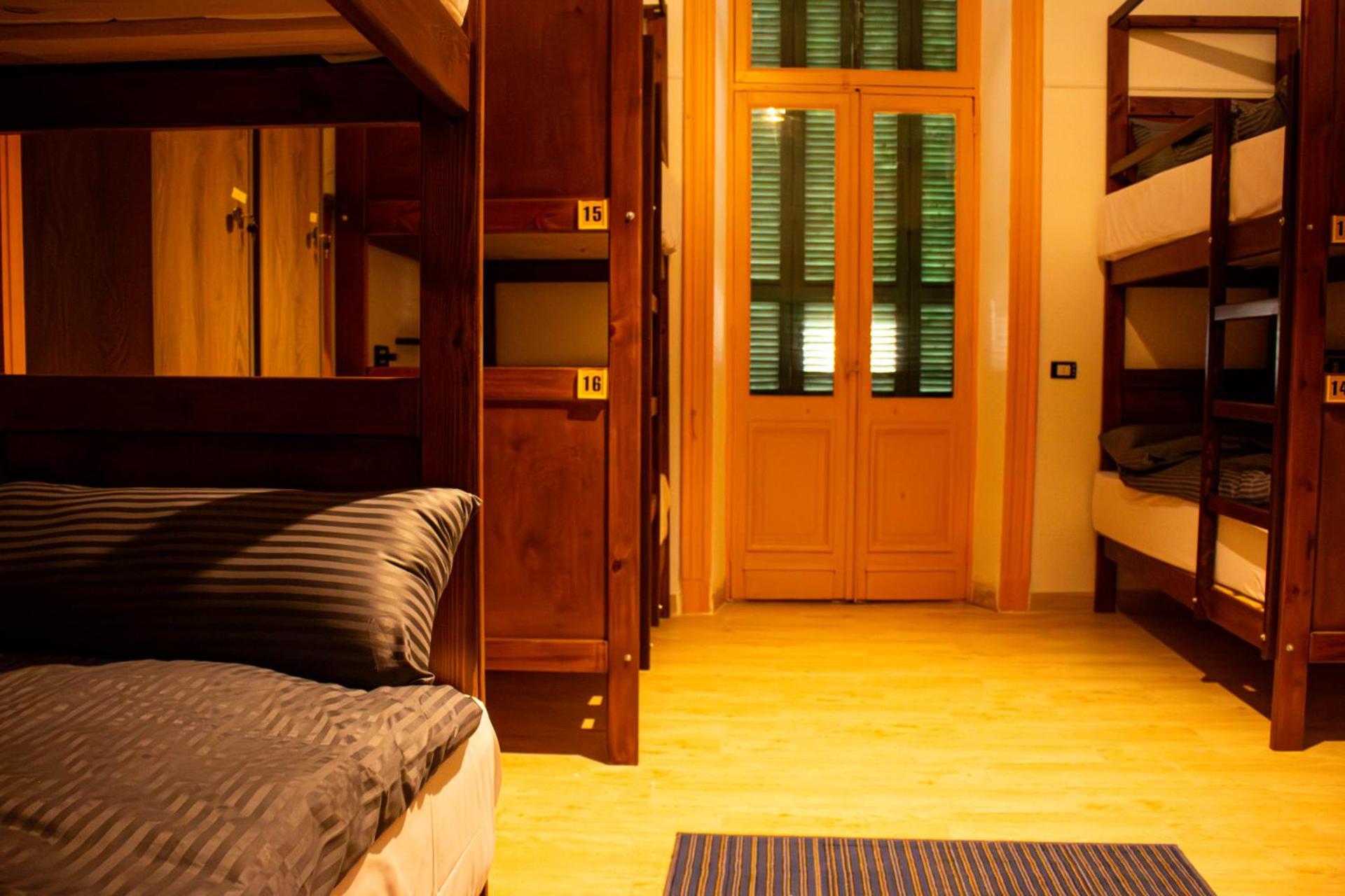 Ithaka Raml Hostel - Photo 29