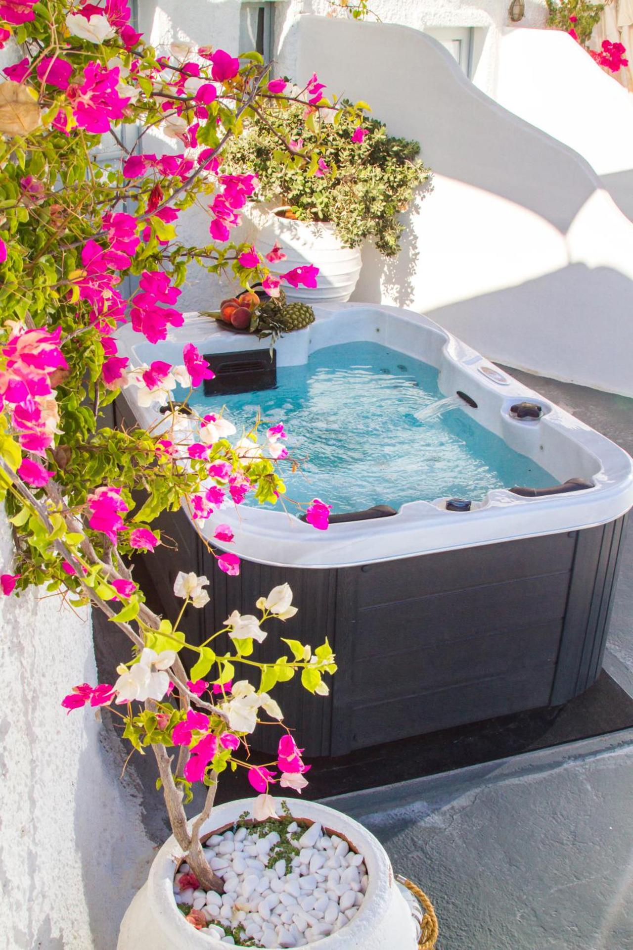 Alexander's Suites - Photo 33