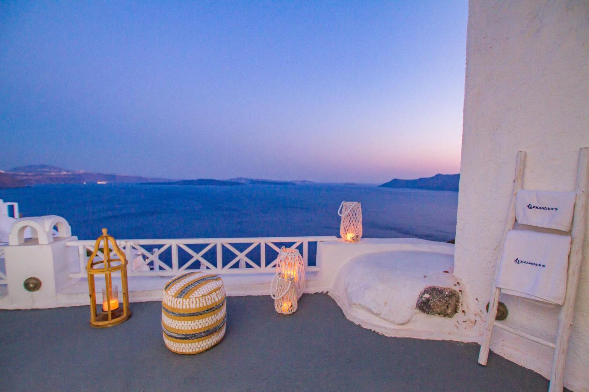 Alexander's Suites - Photo 44