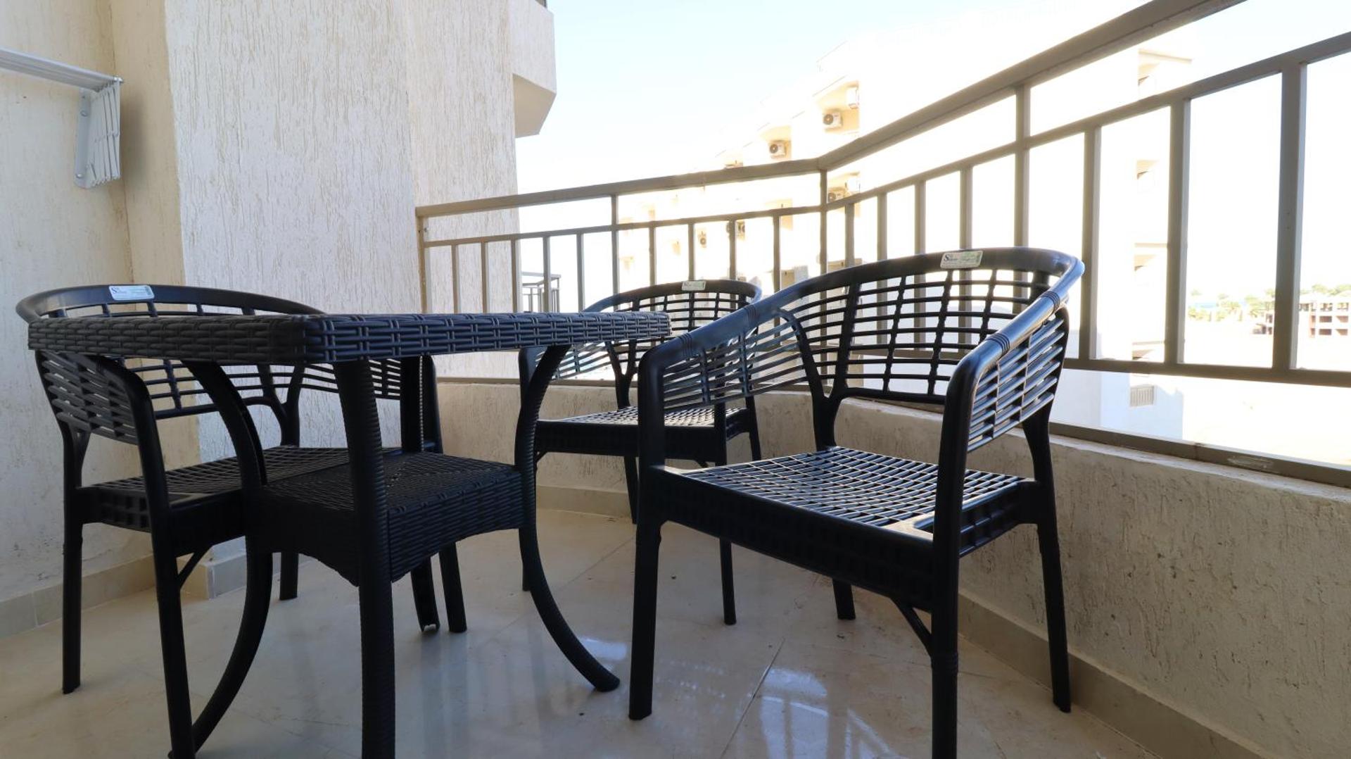 La Quinta Beach Resort - Photo 38