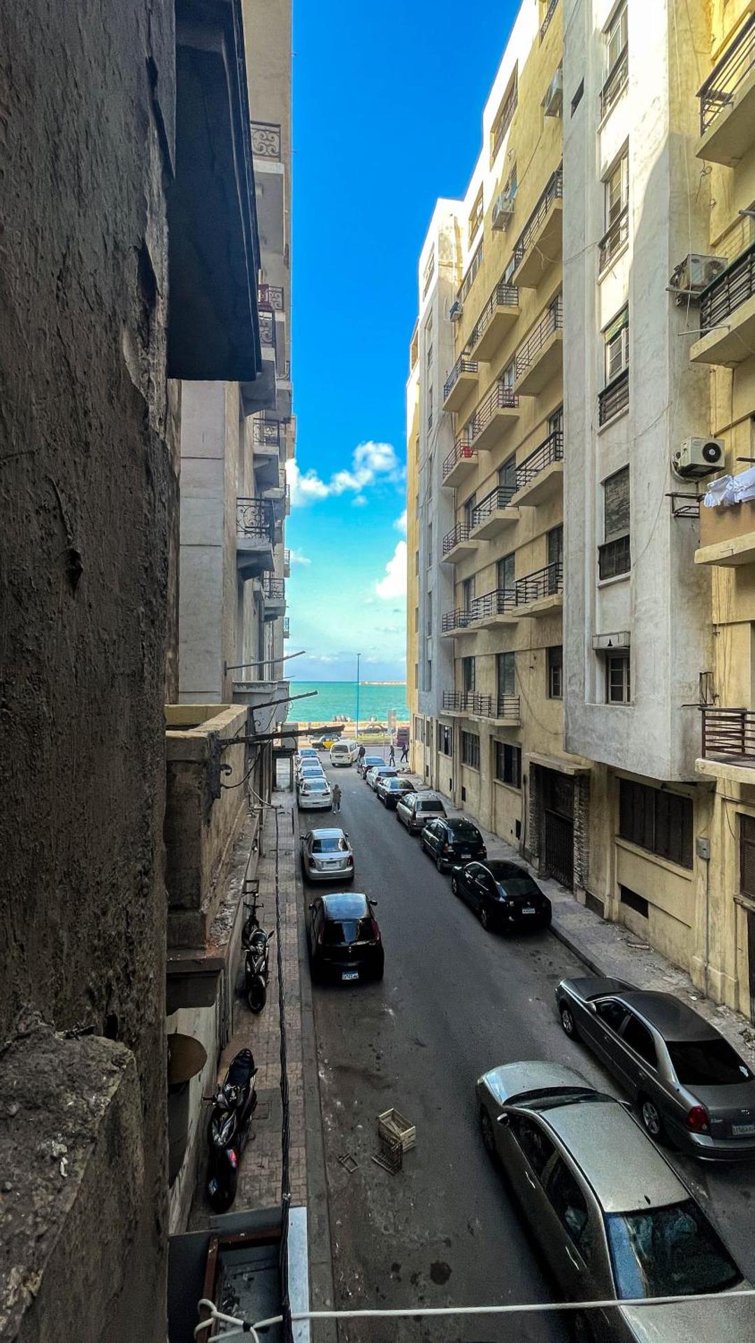 Ithaka Raml Hostel - Photo 54