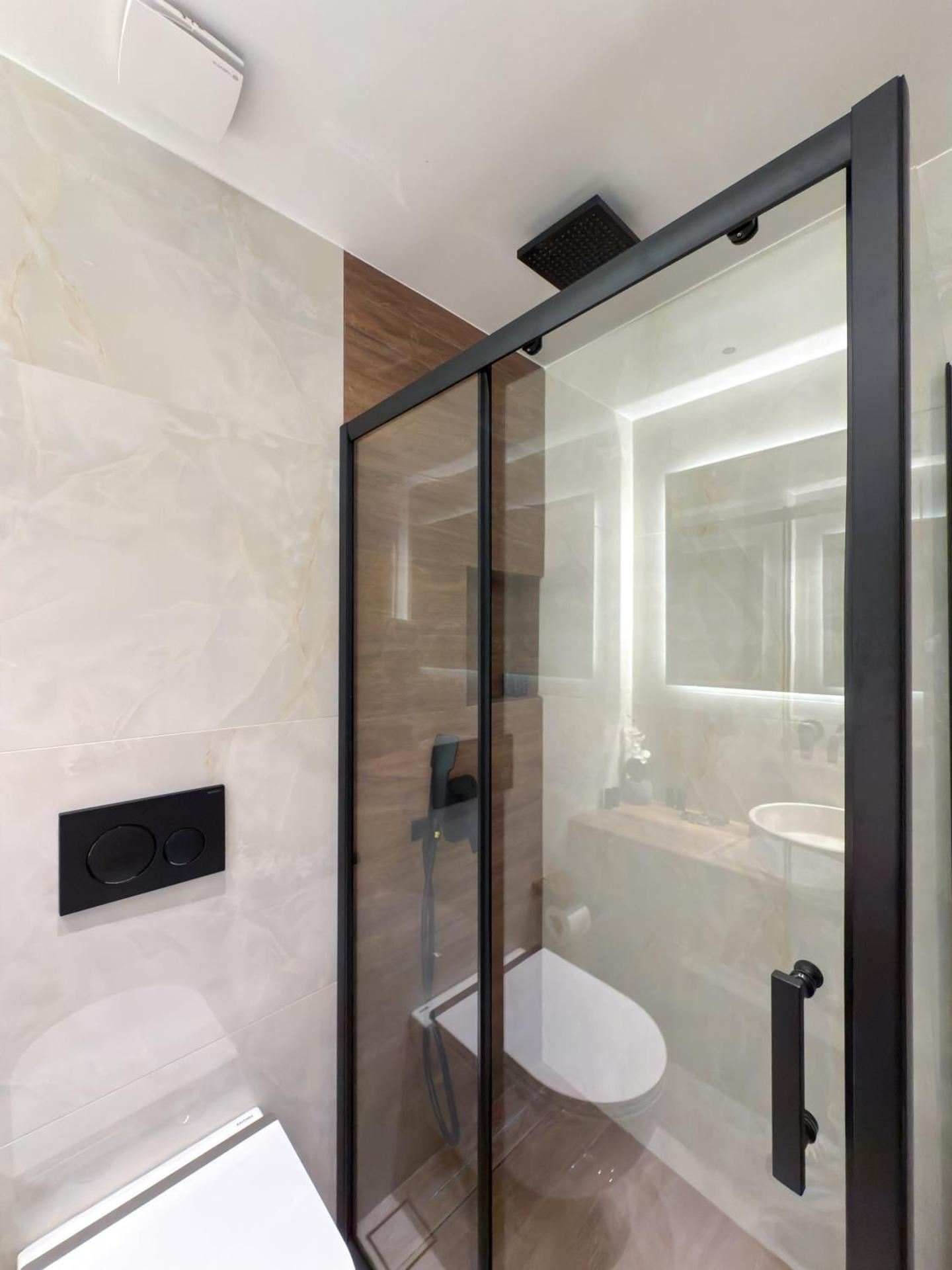 A modern temple of Athena 1 & 2 - Photo 50