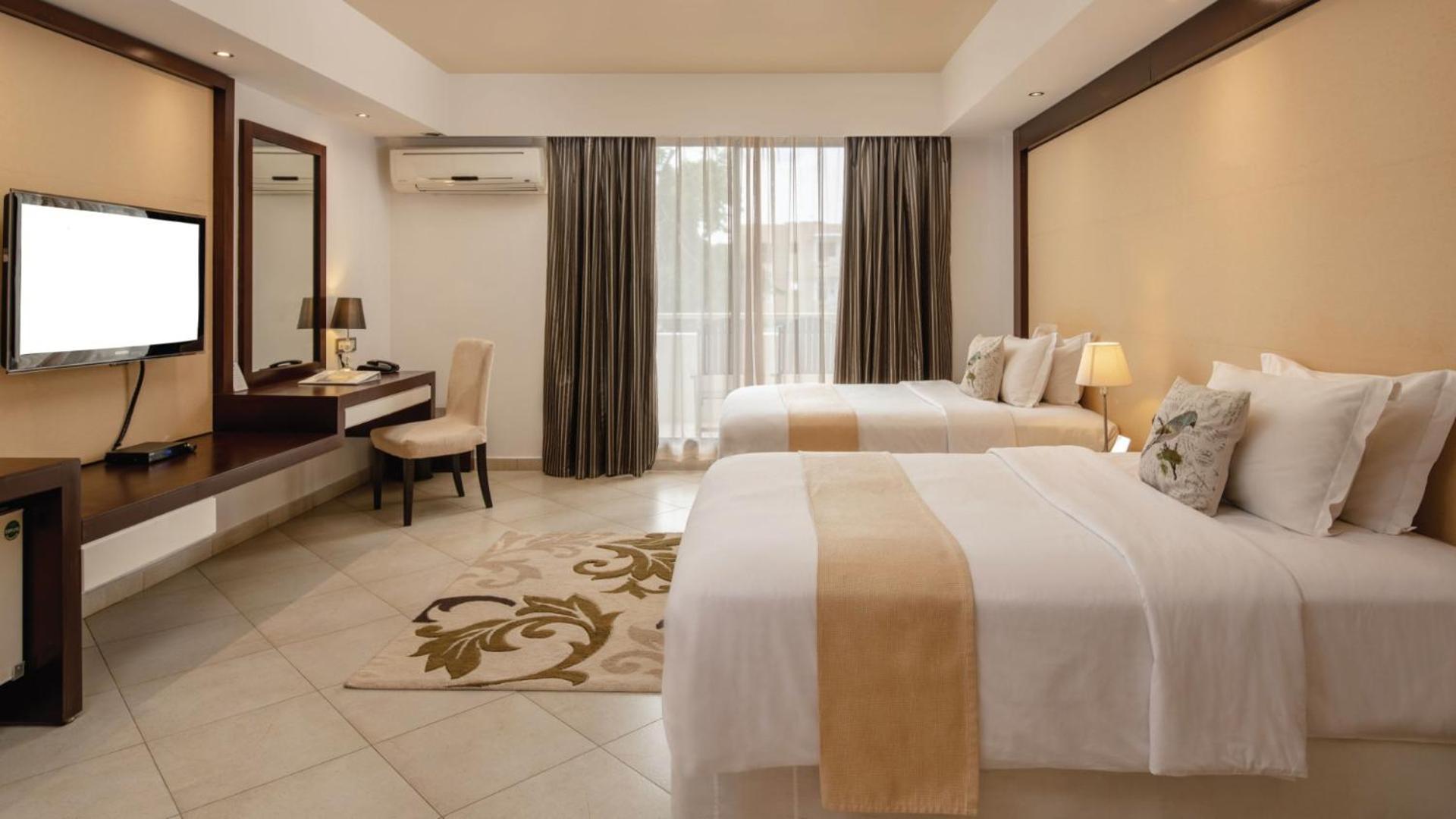 Peninsula Hotel Dar Es Salaam - Photo 22