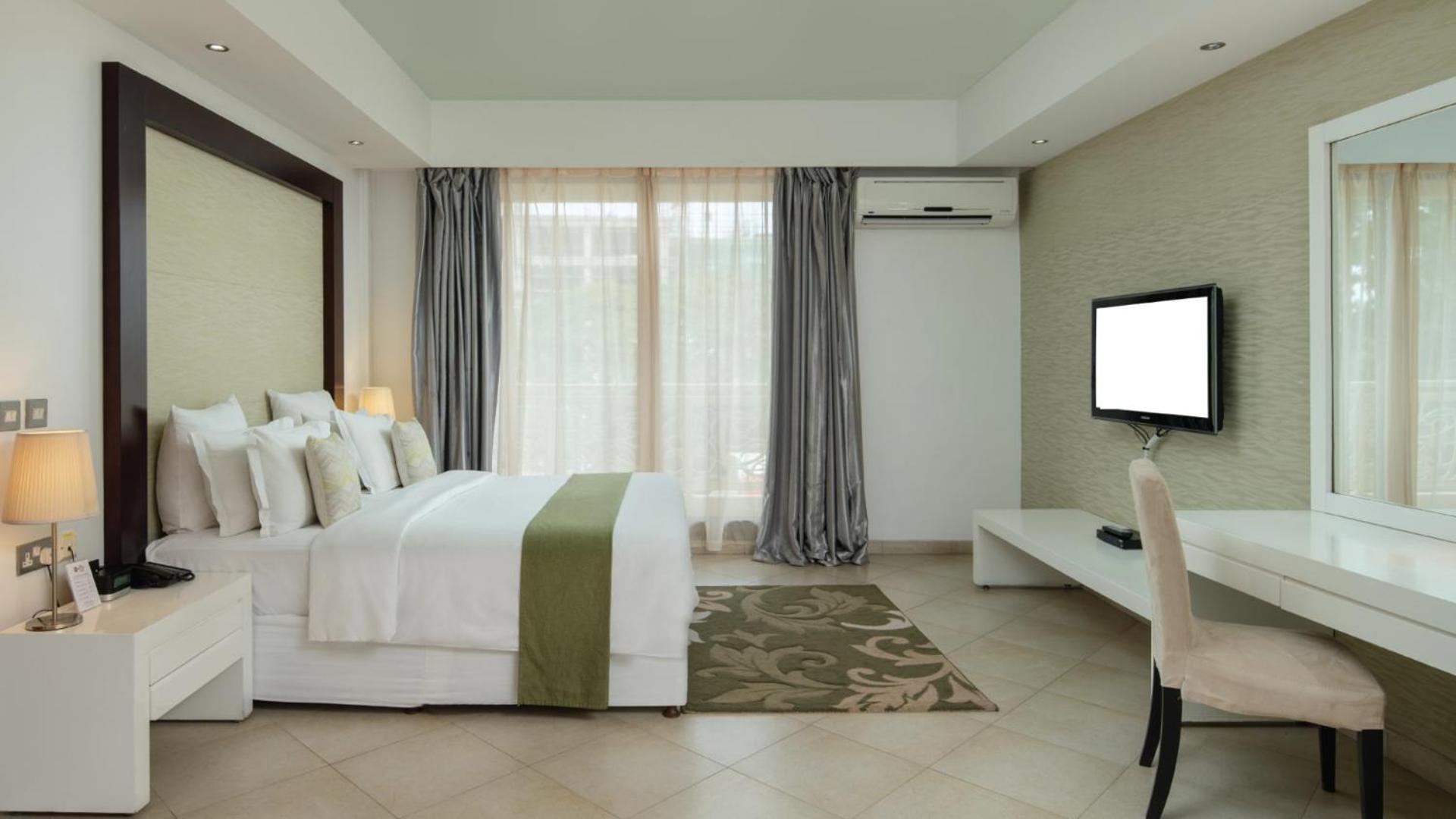 Peninsula Hotel Dar Es Salaam - Photo 25