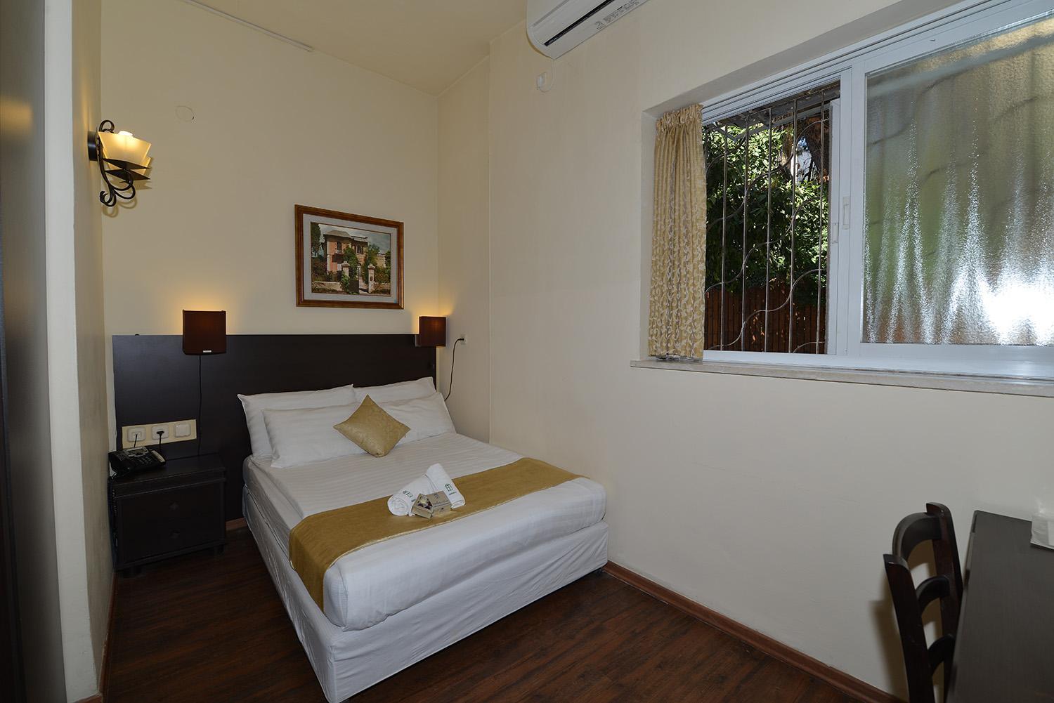 A Little House In Rechavia - Photo 81