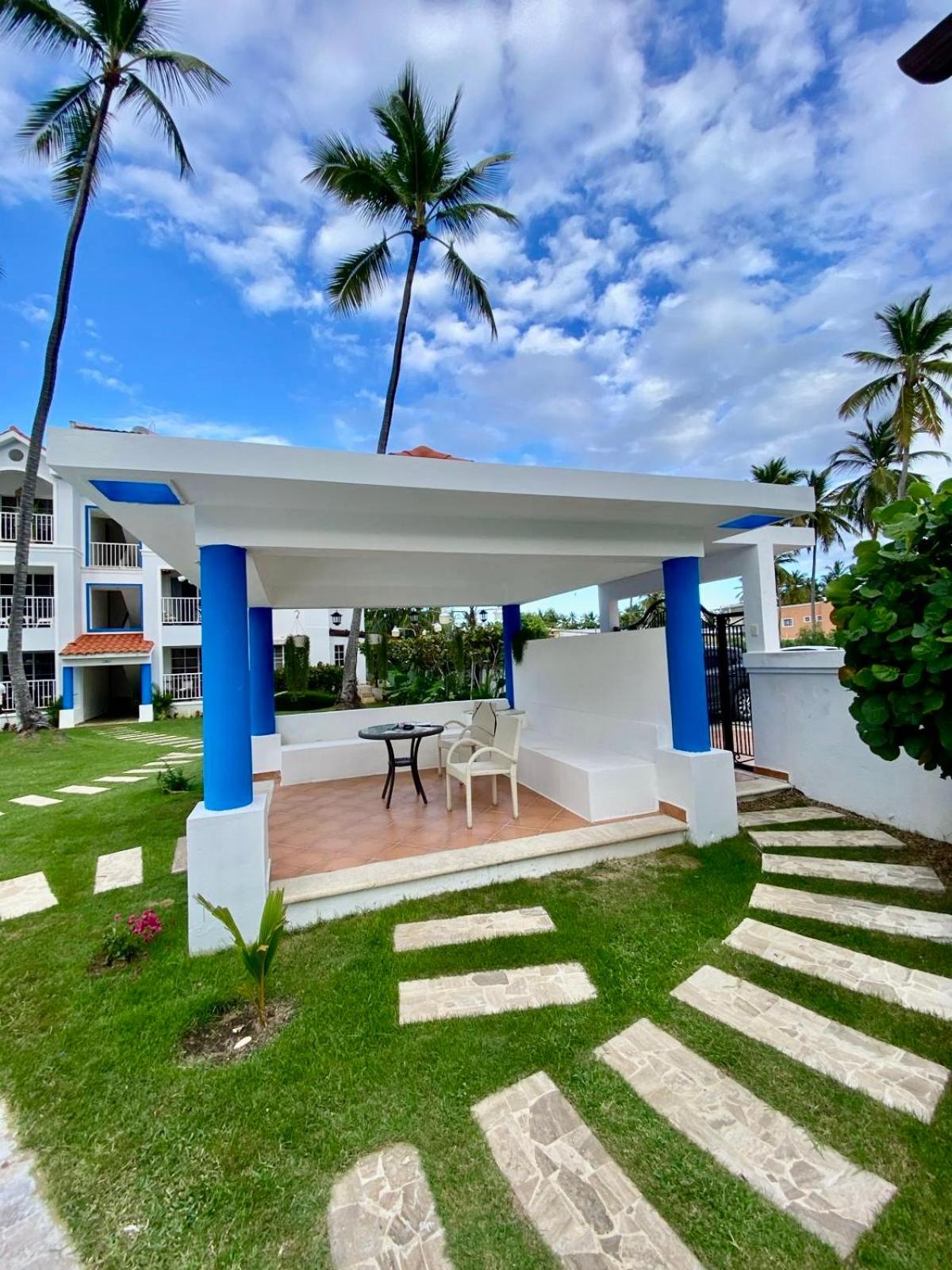 Un Lugar Único y Céntrico RD Los Corales - Photo 2