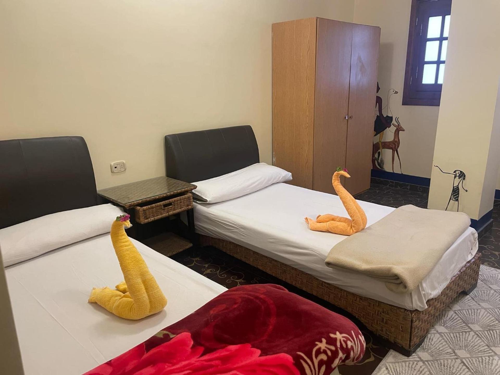 Eye of Horus House - Photo 56