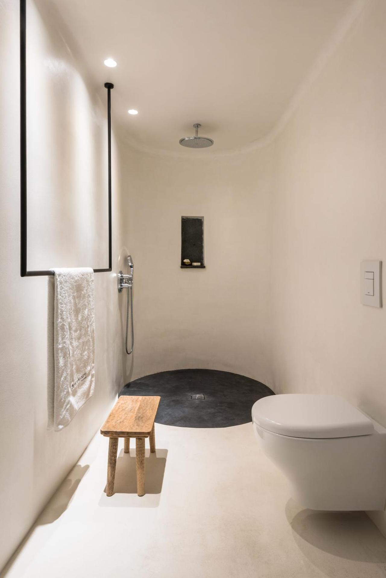 Porto Fira Suites - Photo 84