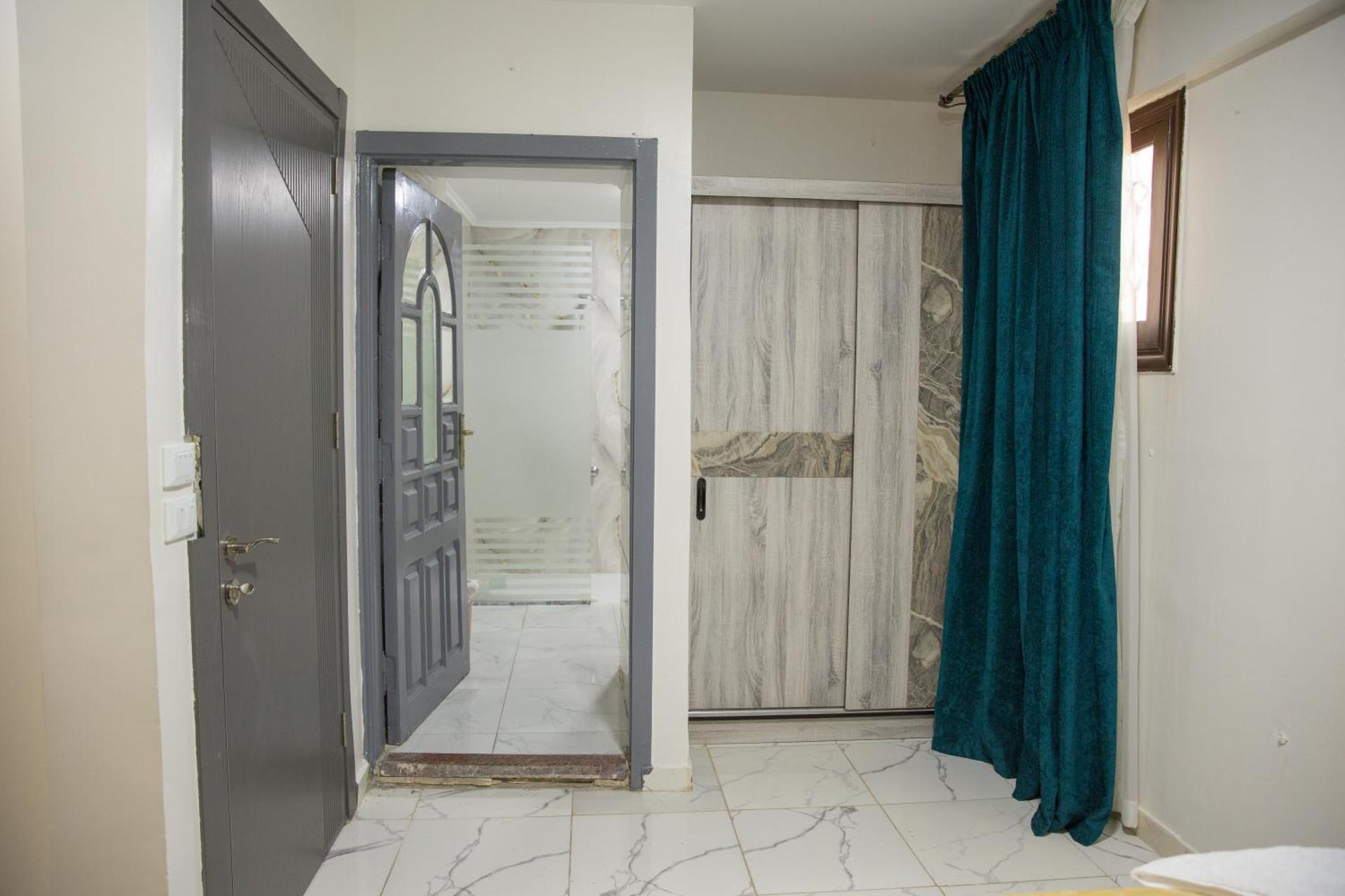 Royal Cairo Hotel - Photo 45