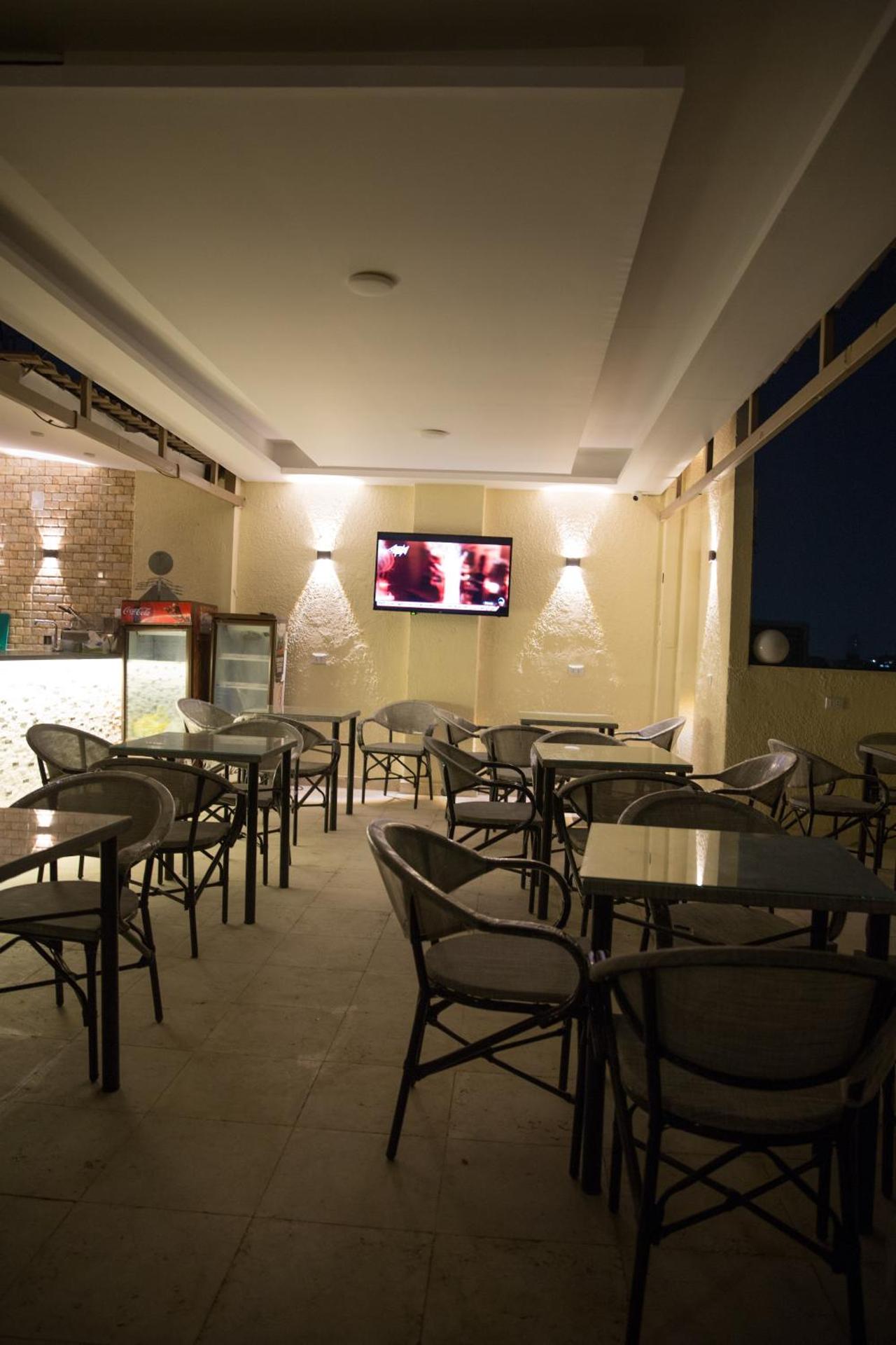 Royal Cairo Hotel - Photo 42