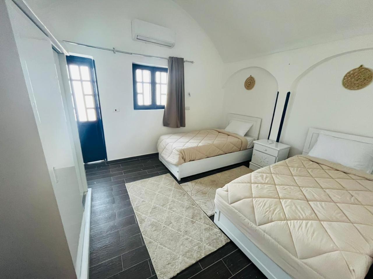 Twin Room with Balcony