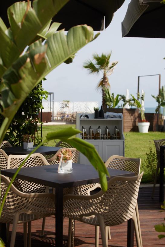 Mediterranea Hotel & Convention Center - Photo 79