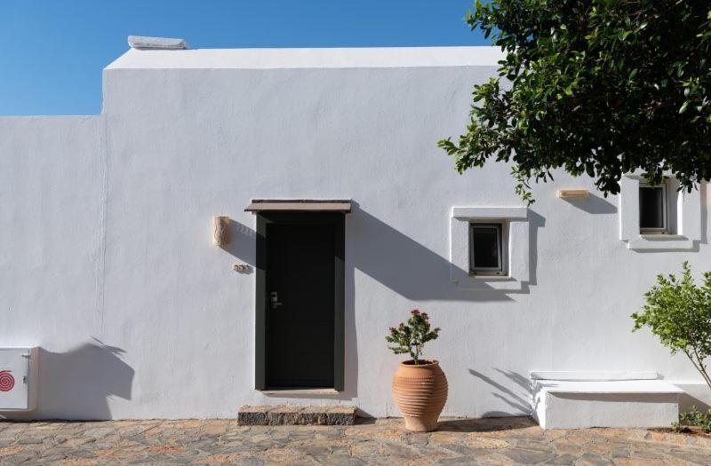 Classic Bungalow, Sea View