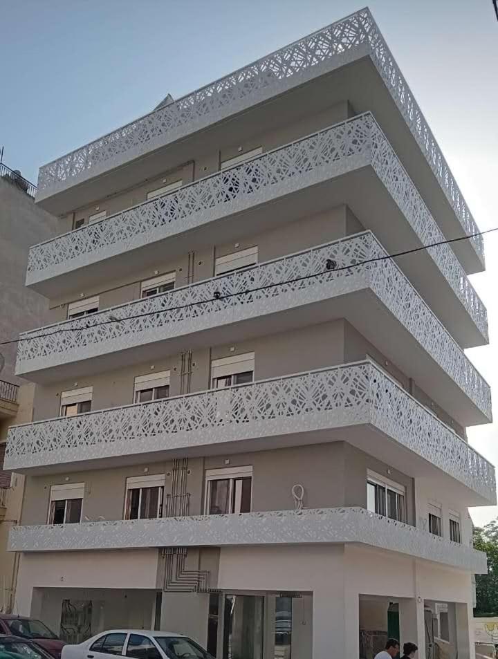 Two-Bedroom Deluxe Apartment with Balcony