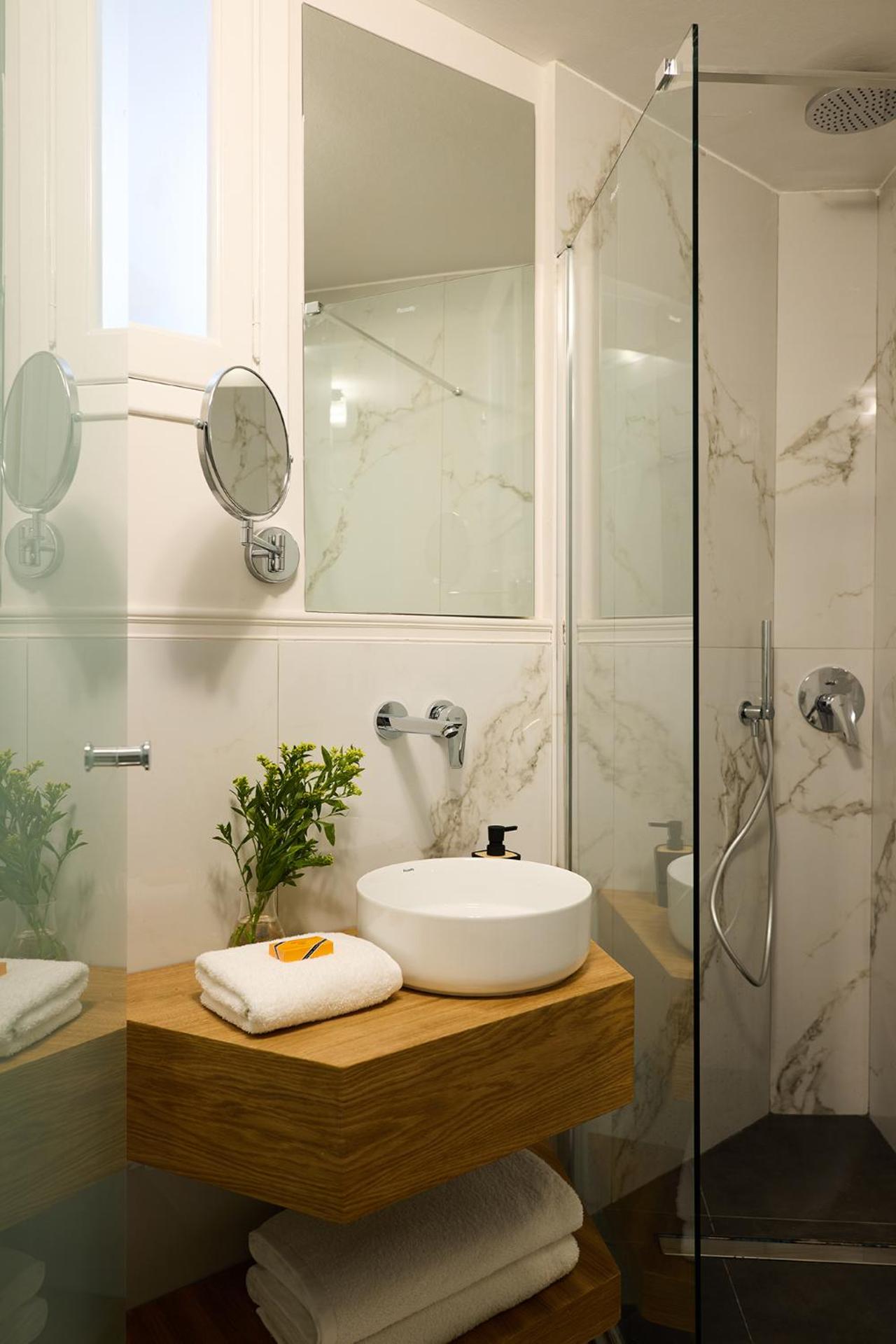 AthenSun Luxury Suites - Photo 15