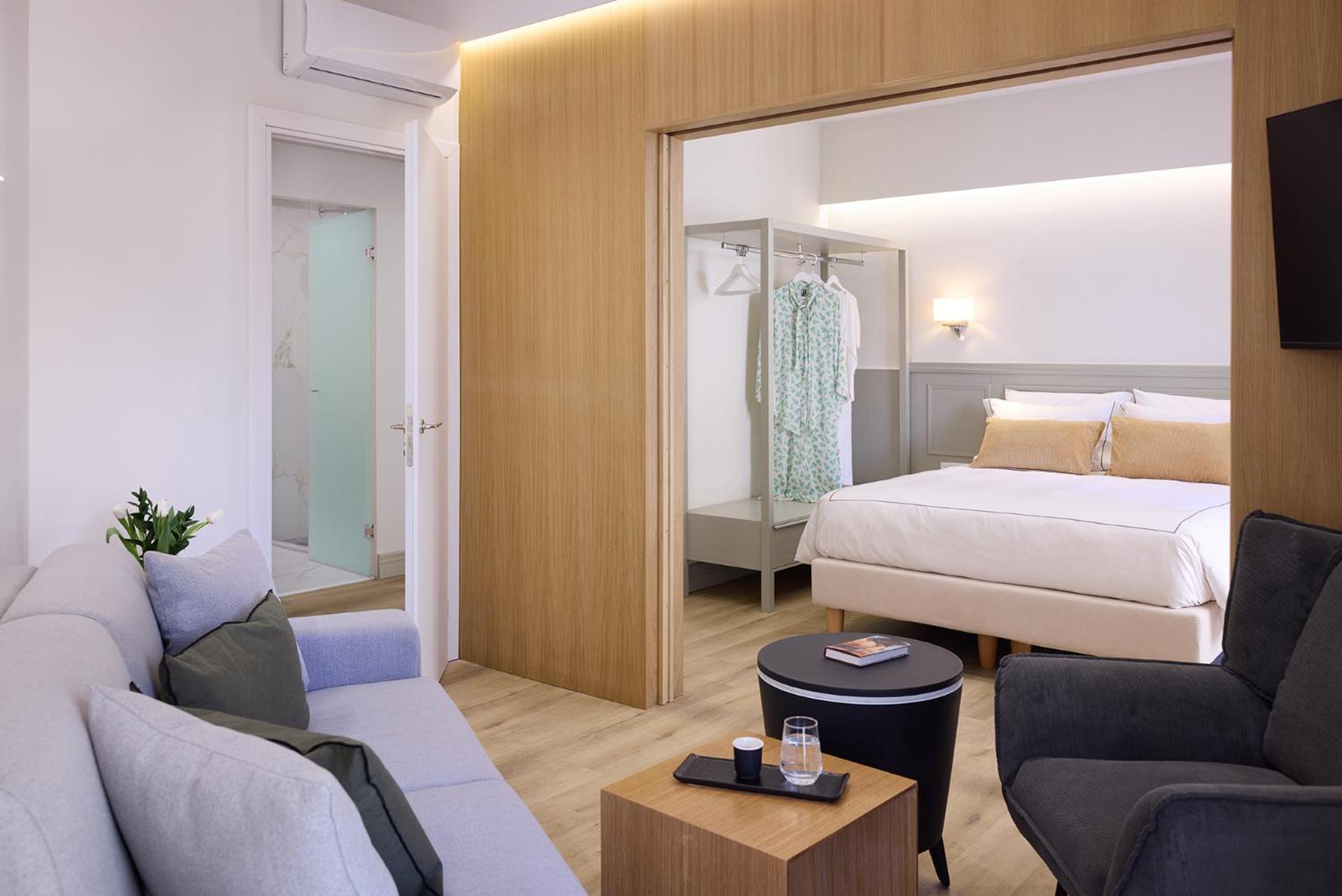 AthenSun Luxury Suites - Photo 7