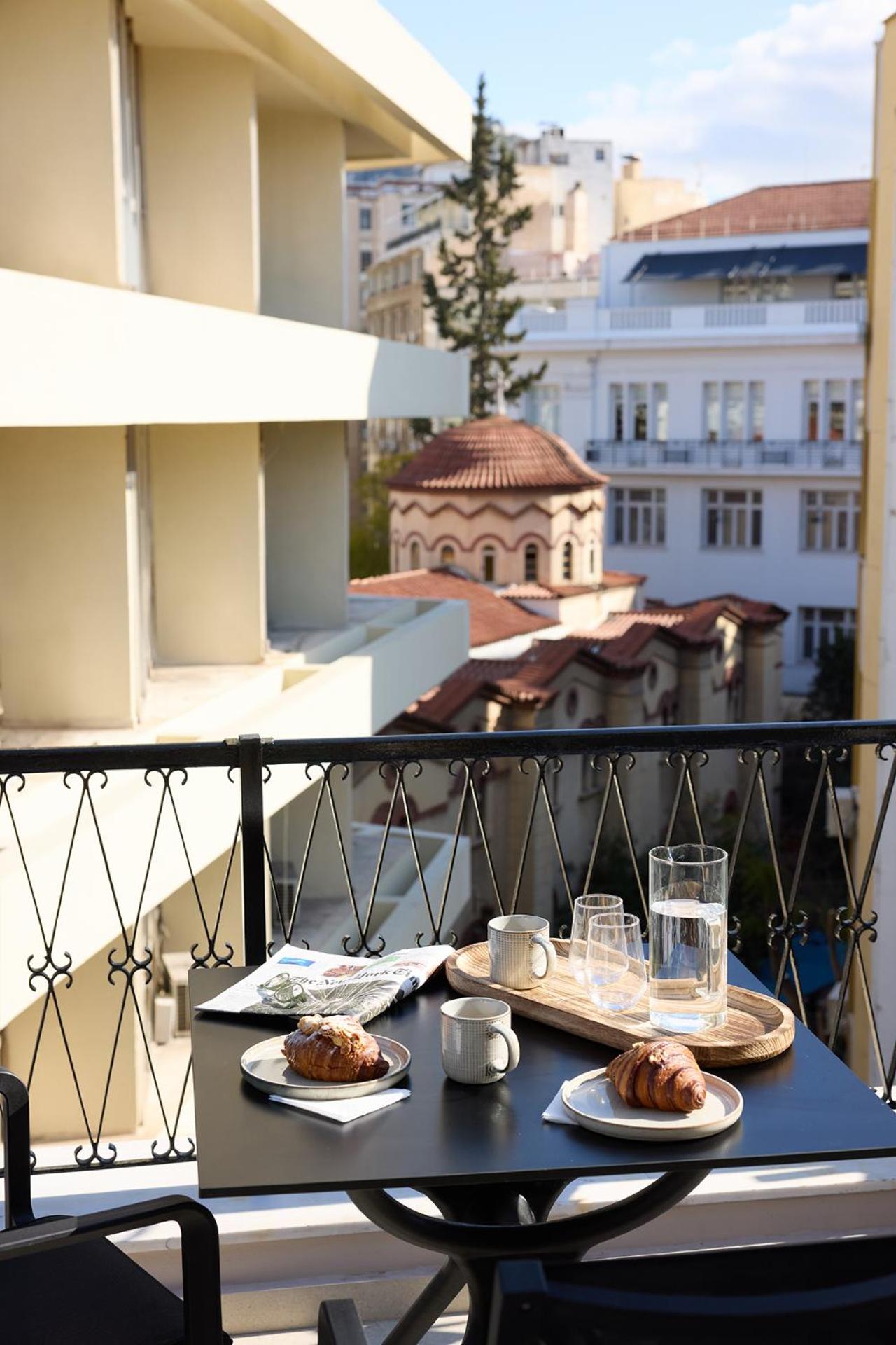 AthenSun Luxury Suites - Photo 20