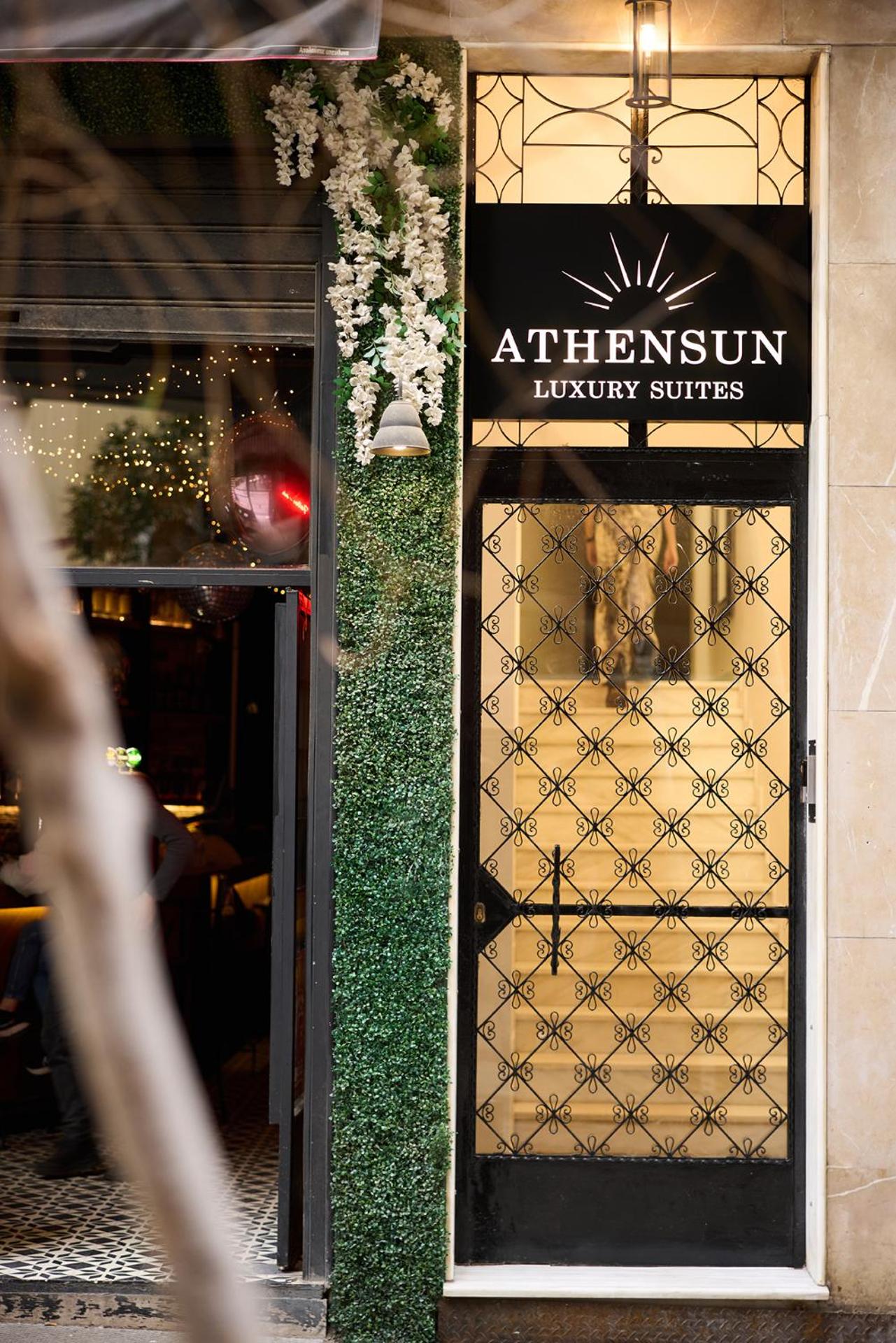 AthenSun Luxury Suites - Photo 38