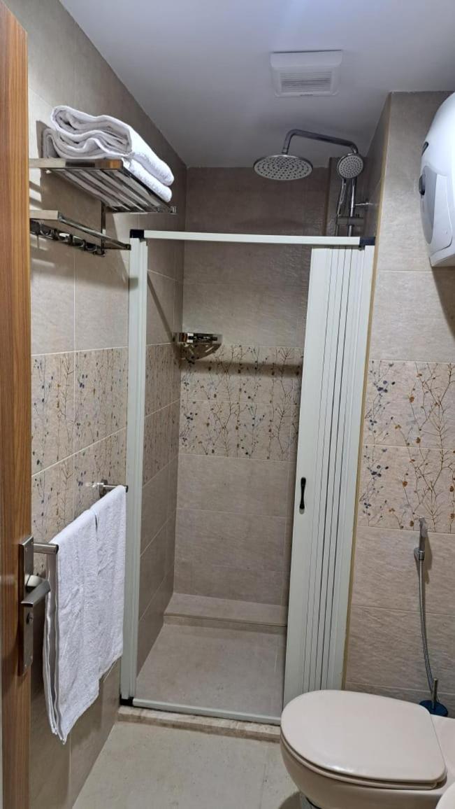 MIRA Holiday Home - Photo 5