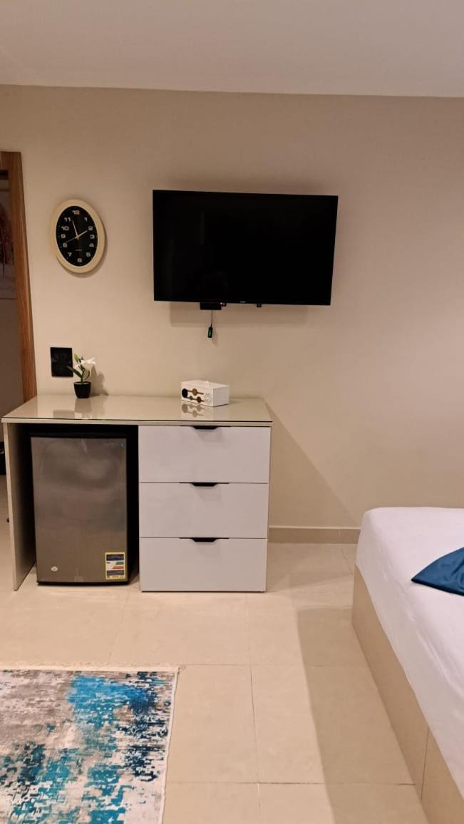 MIRA Holiday Home - Photo 2