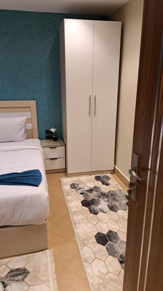 MIRA Holiday Home - Photo 41