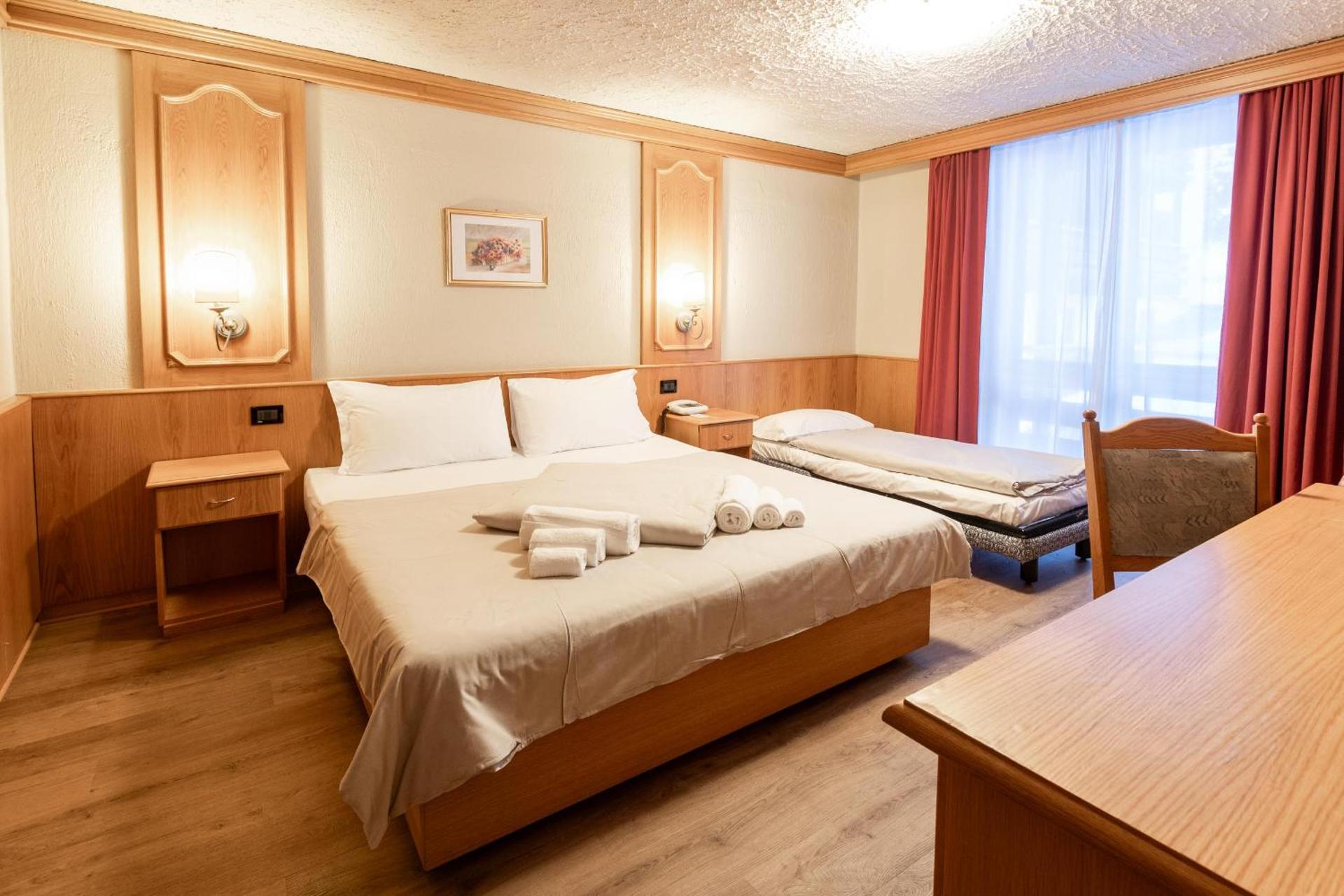 Hotel Intermonti - Photo 63