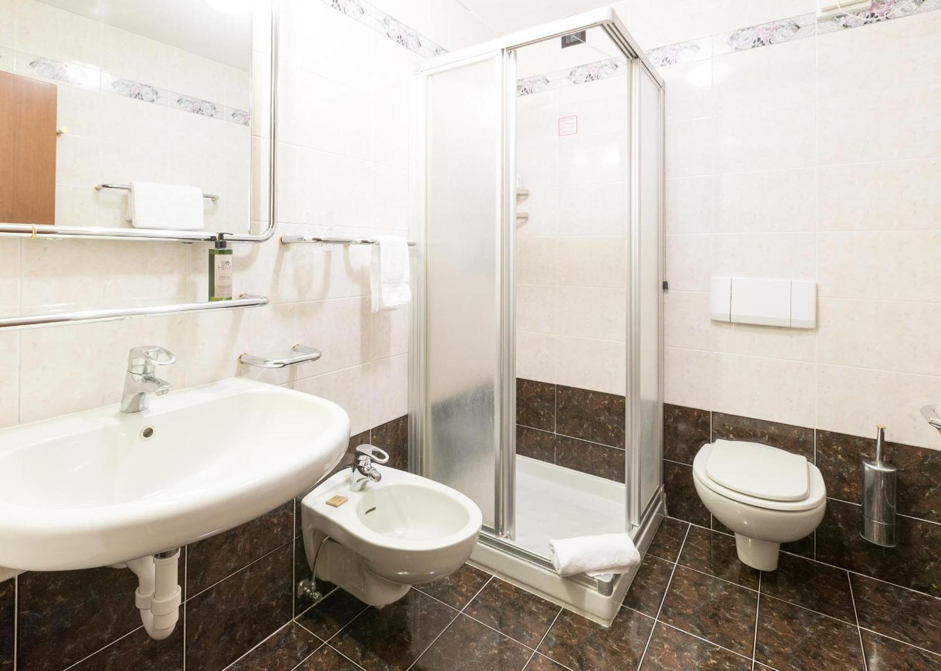 Hotel Intermonti - Photo 41