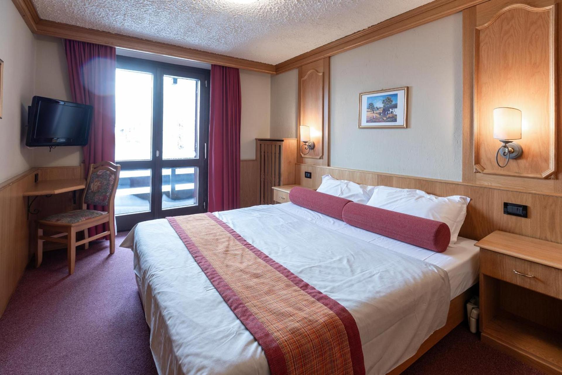 Classic Double or Twin Room