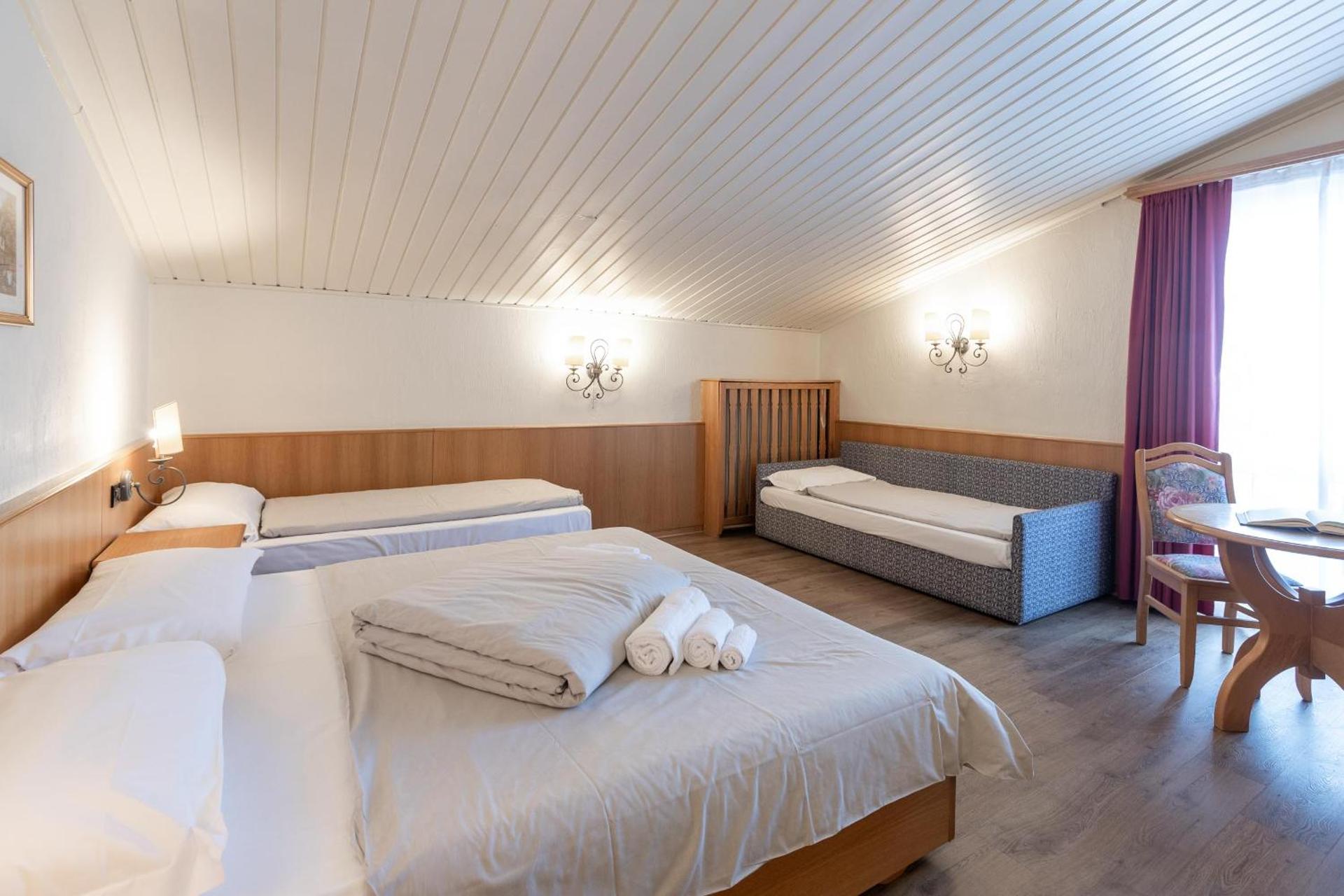 Hotel Intermonti - Photo 38