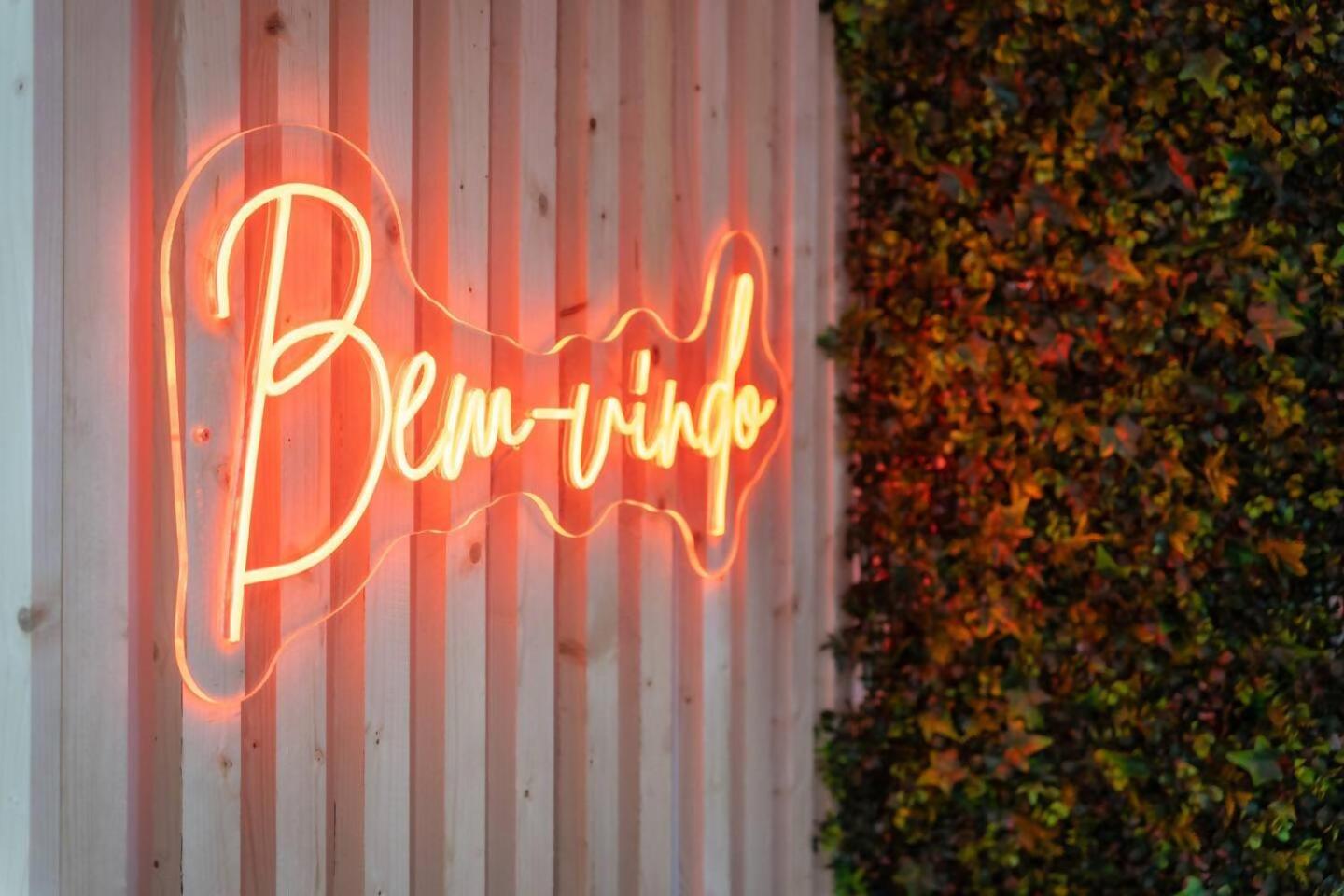 Malpique heated pool & Jacuzzi Guest House - Photo 42