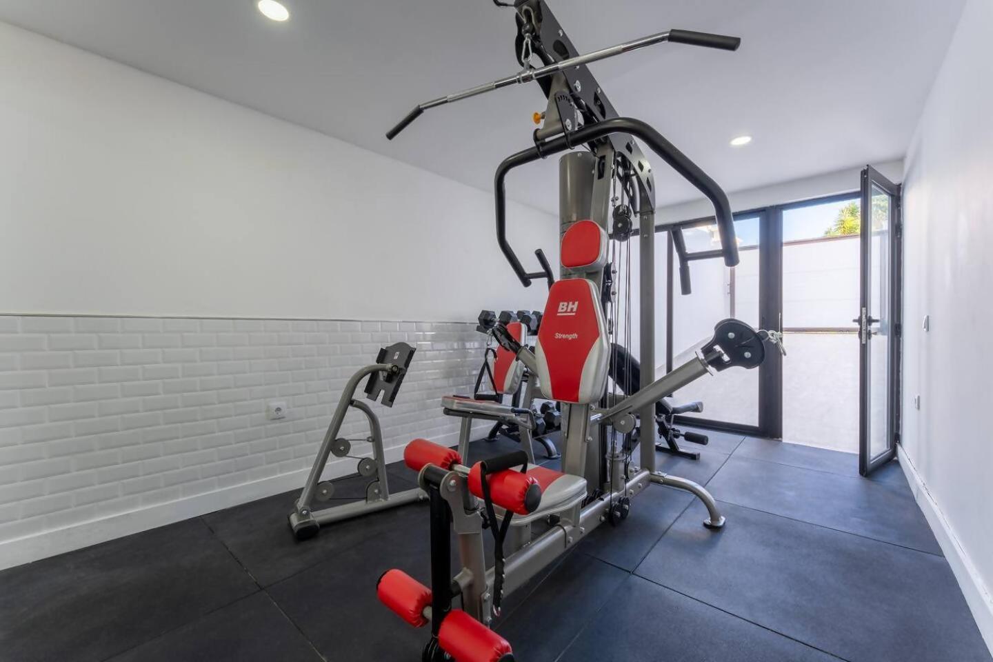 Malpique heated pool & Jacuzzi Guest House - Photo 45