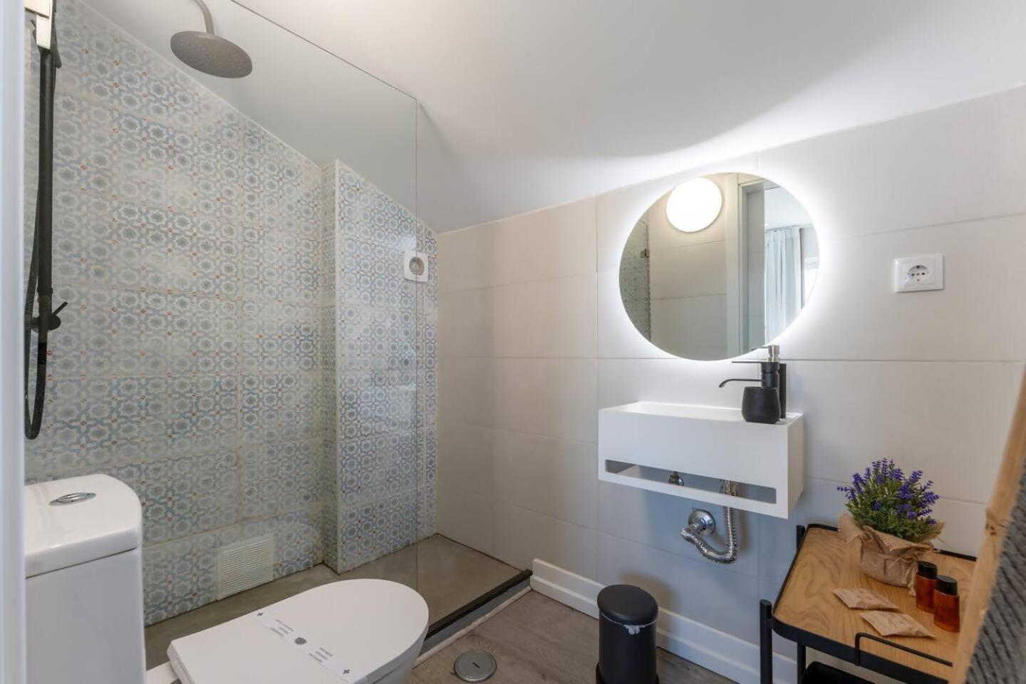 Malpique heated pool & Jacuzzi Guest House - Photo 51