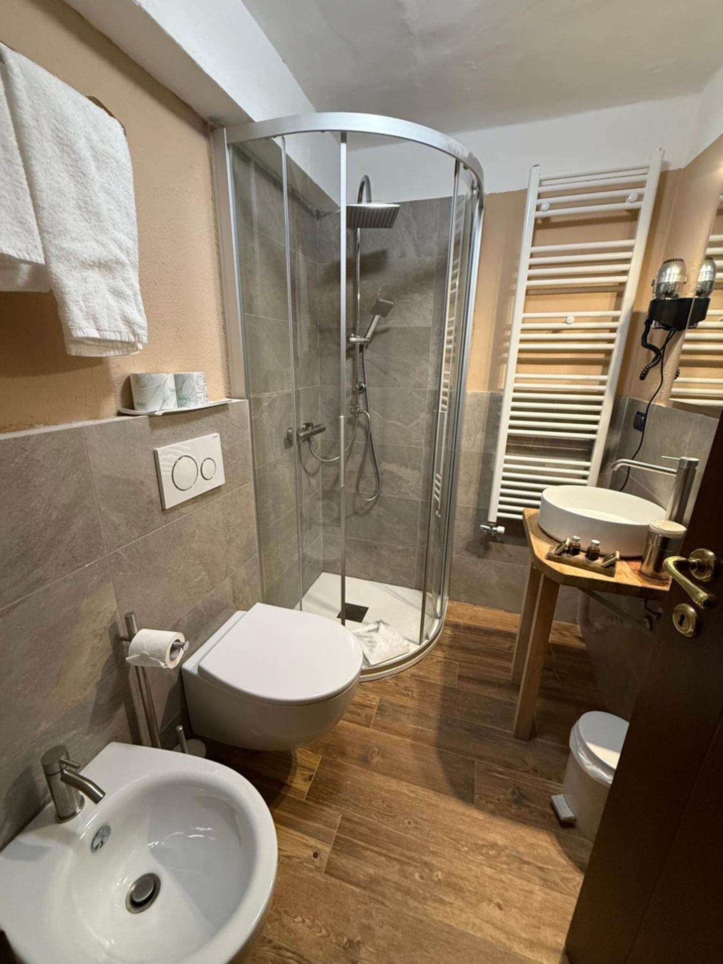 Hotel Jumeaux - Photo 47