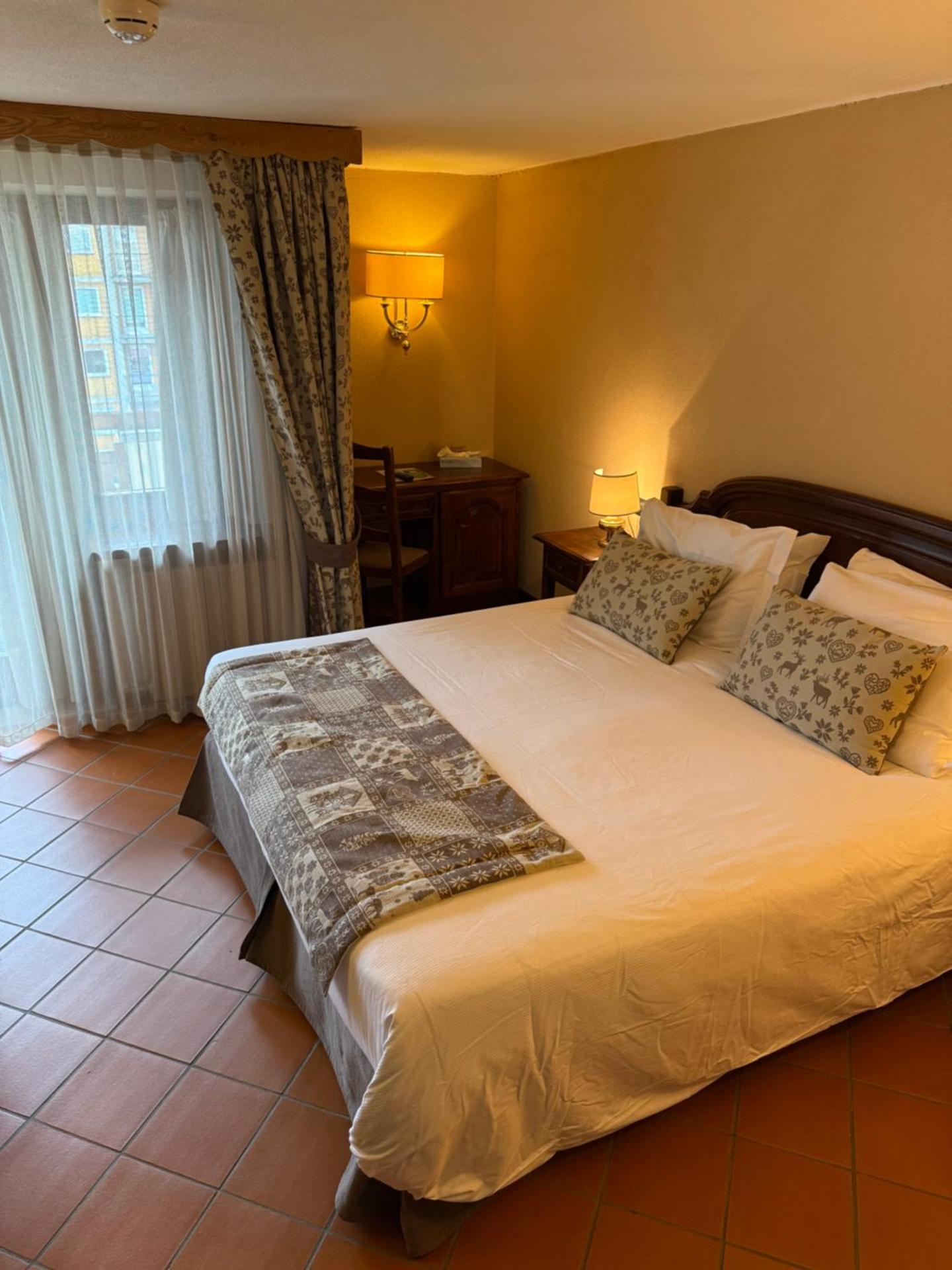 Hotel Jumeaux - Photo 48