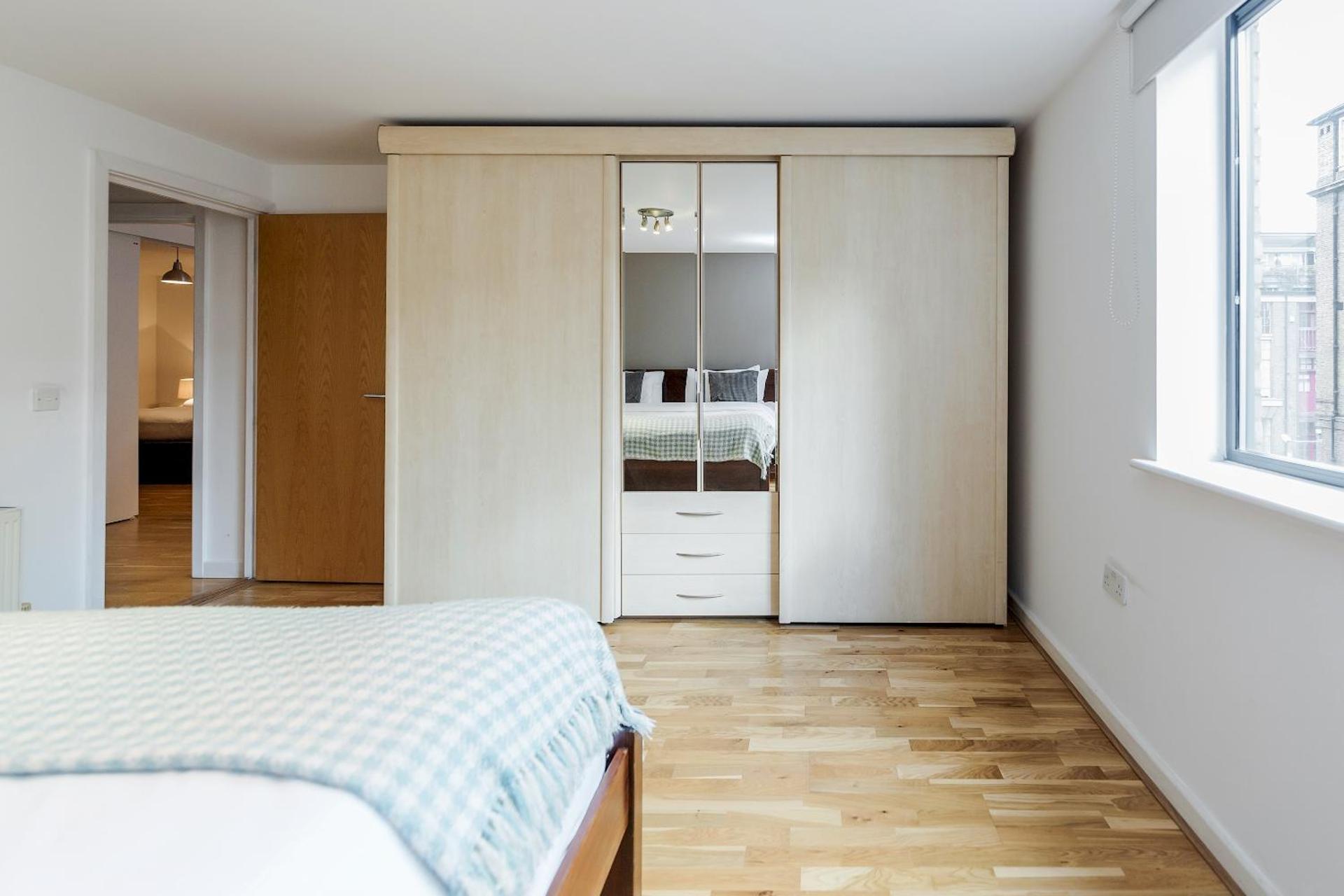 Shoreditch 2 Bed Flat by BaseToGo - Photo 12
