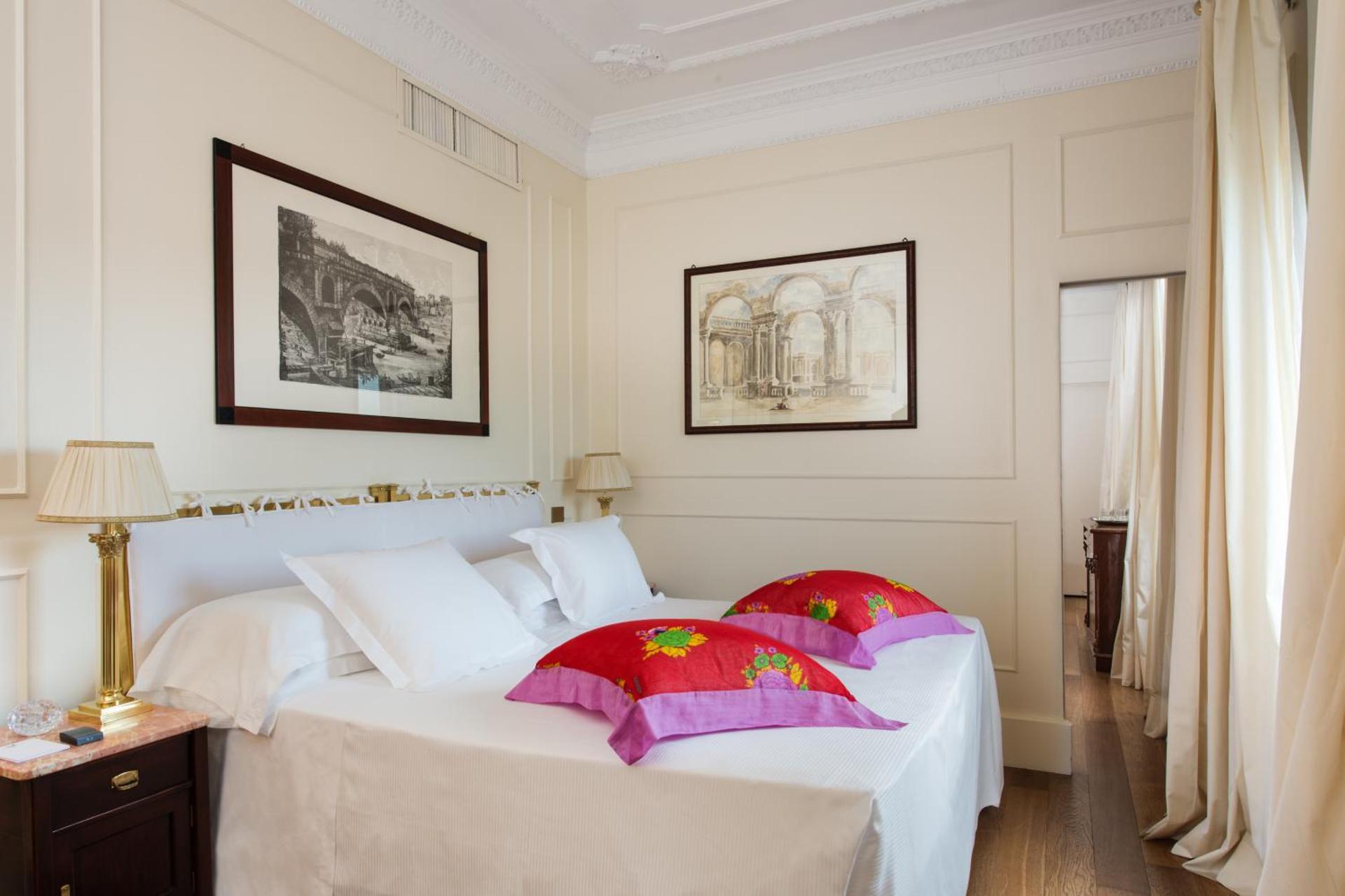 Grand Hotel Plaza - Photo 66