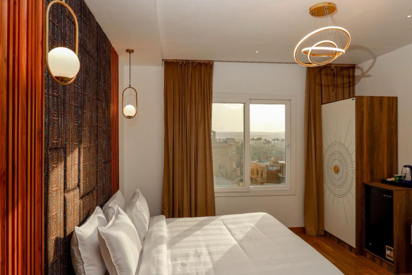 La Veranda Pyramids View Hotel With Rooftop Access - Photo 5