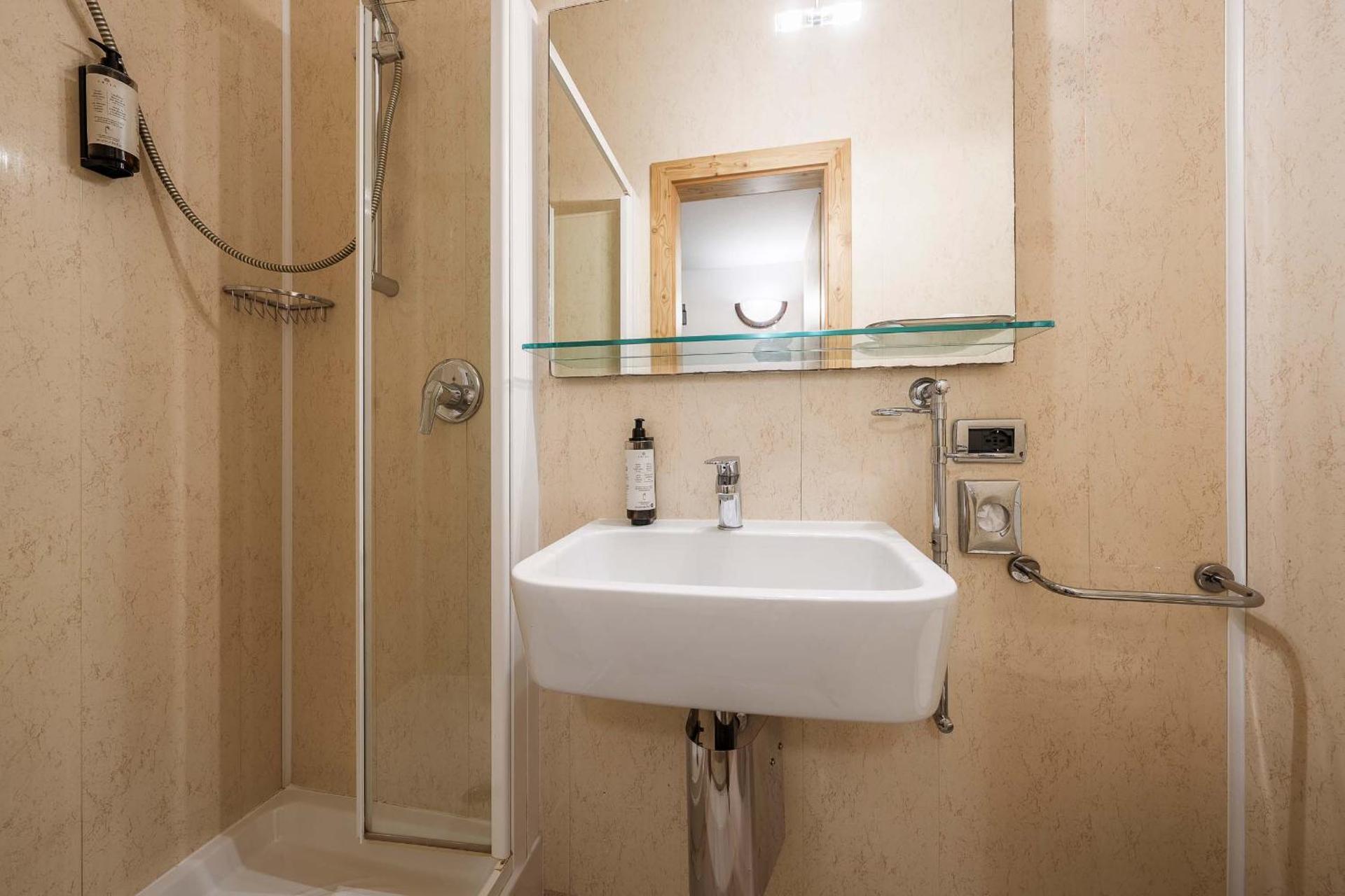 Hotel Olimpia - Photo 41