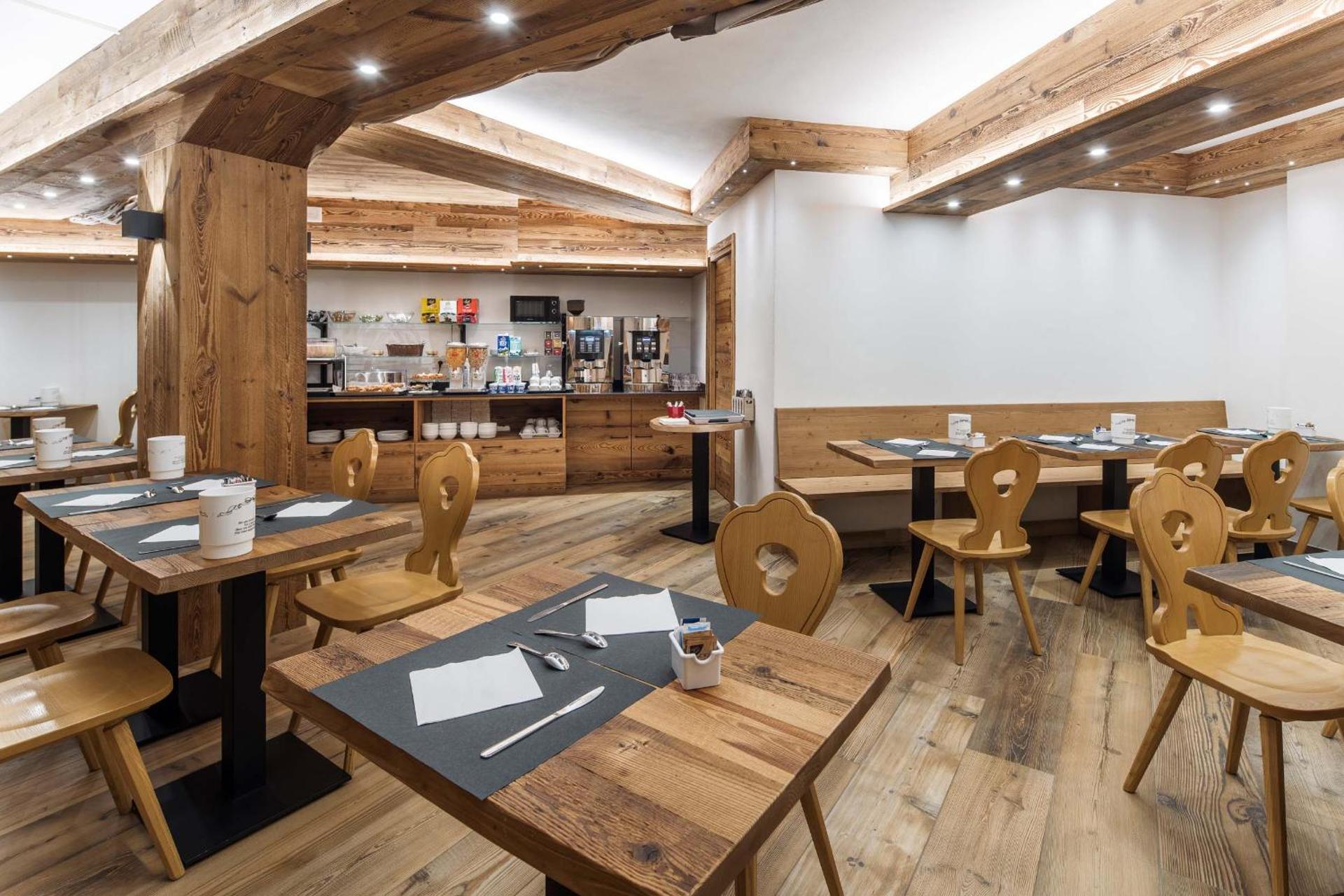 Hotel Olimpia - Photo 30