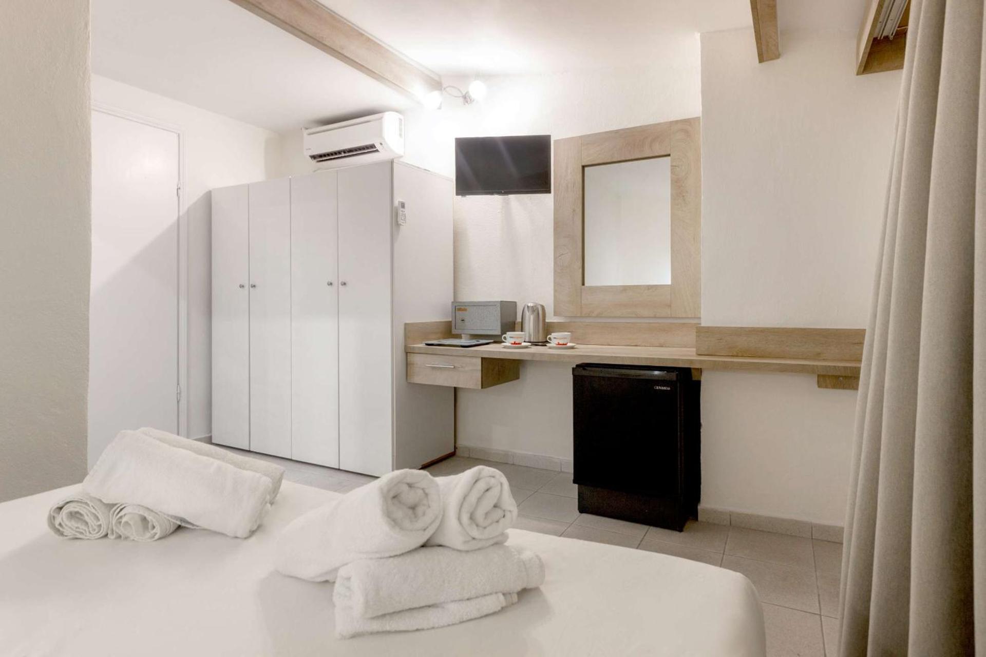 Hotel Odysseas - Photo 41