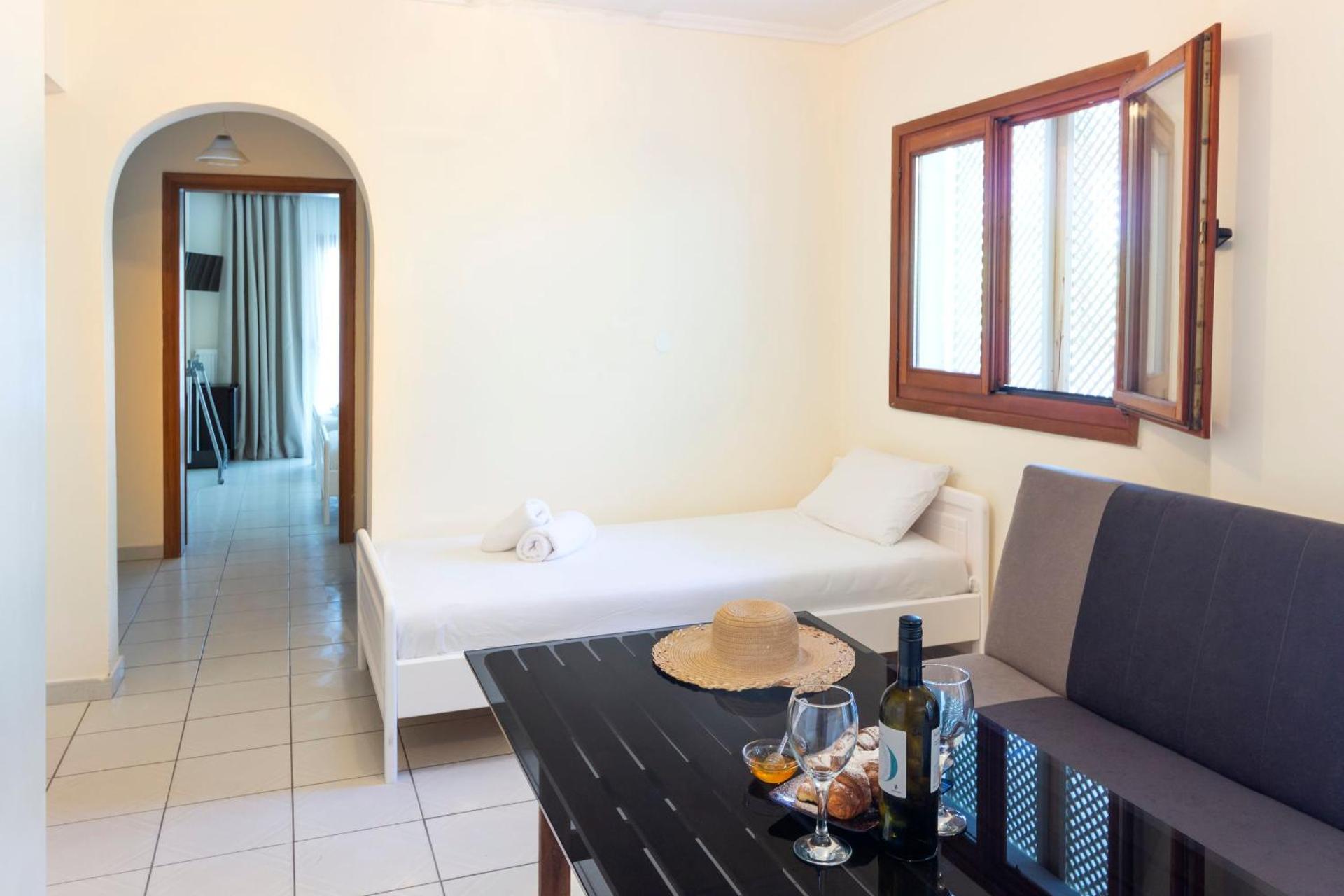 Hotel Odysseas - Photo 51