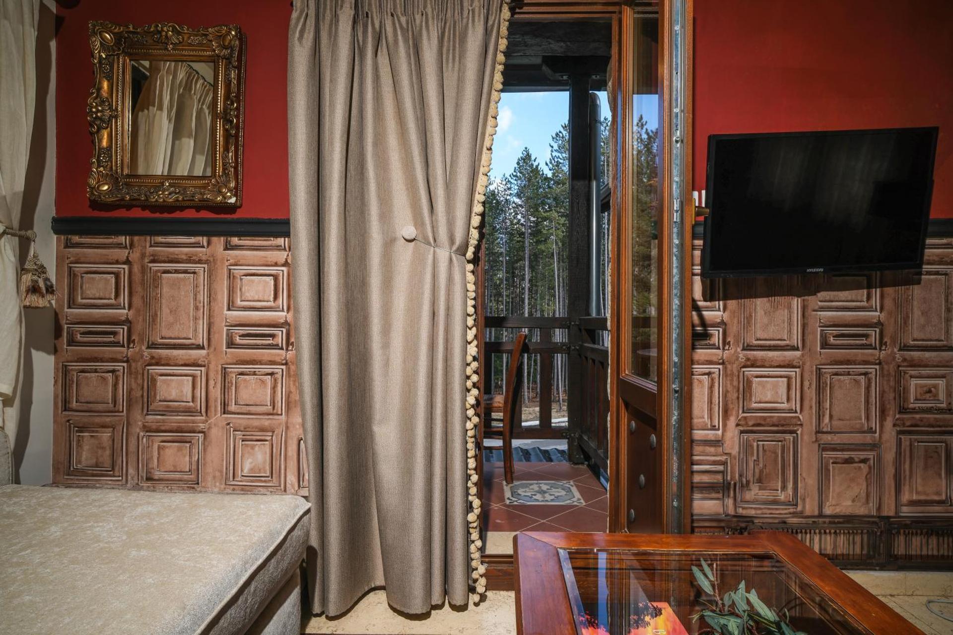 Pindos Resort - Photo 5